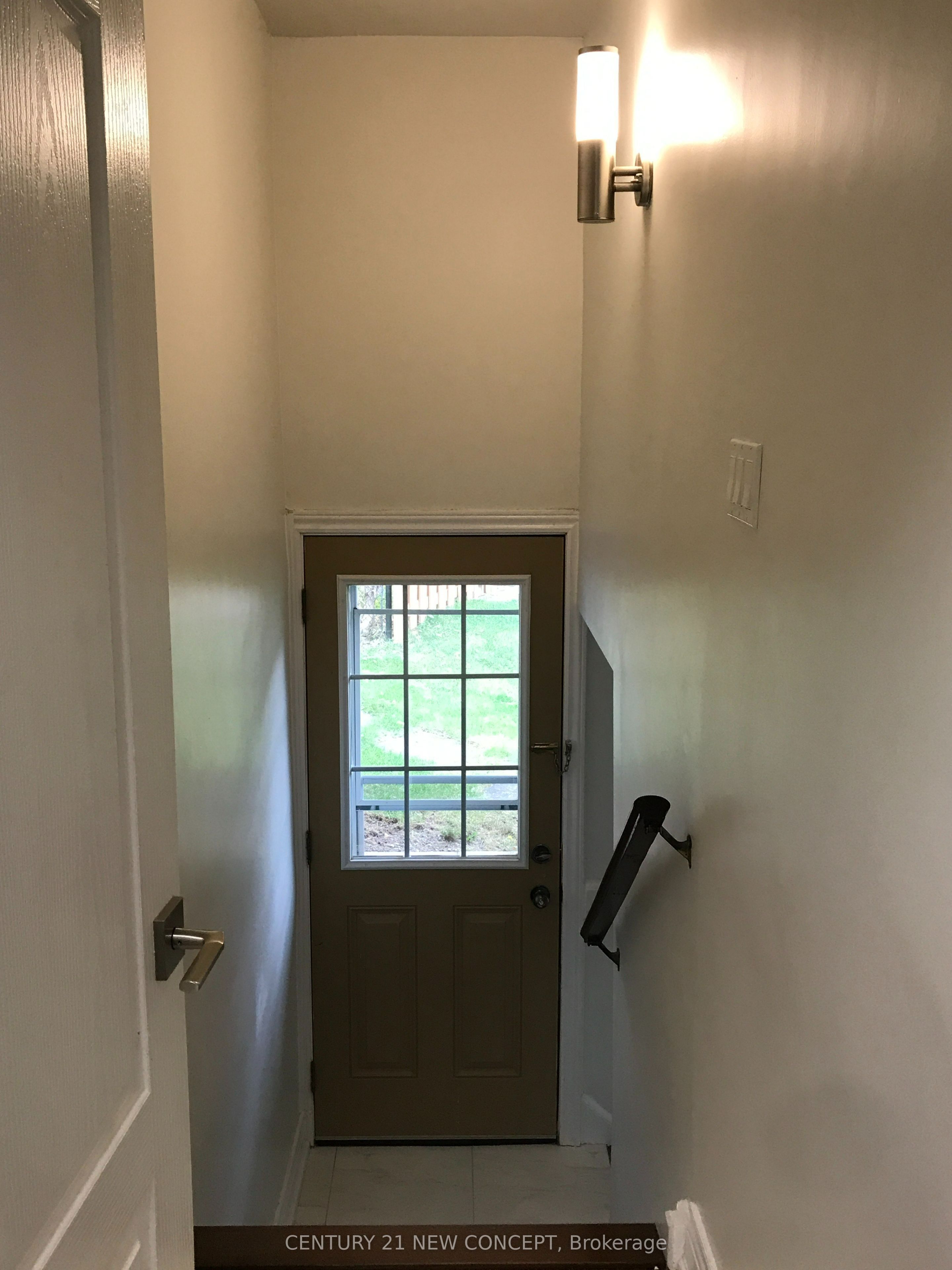 68 Transwell Avenue Property Photo 10