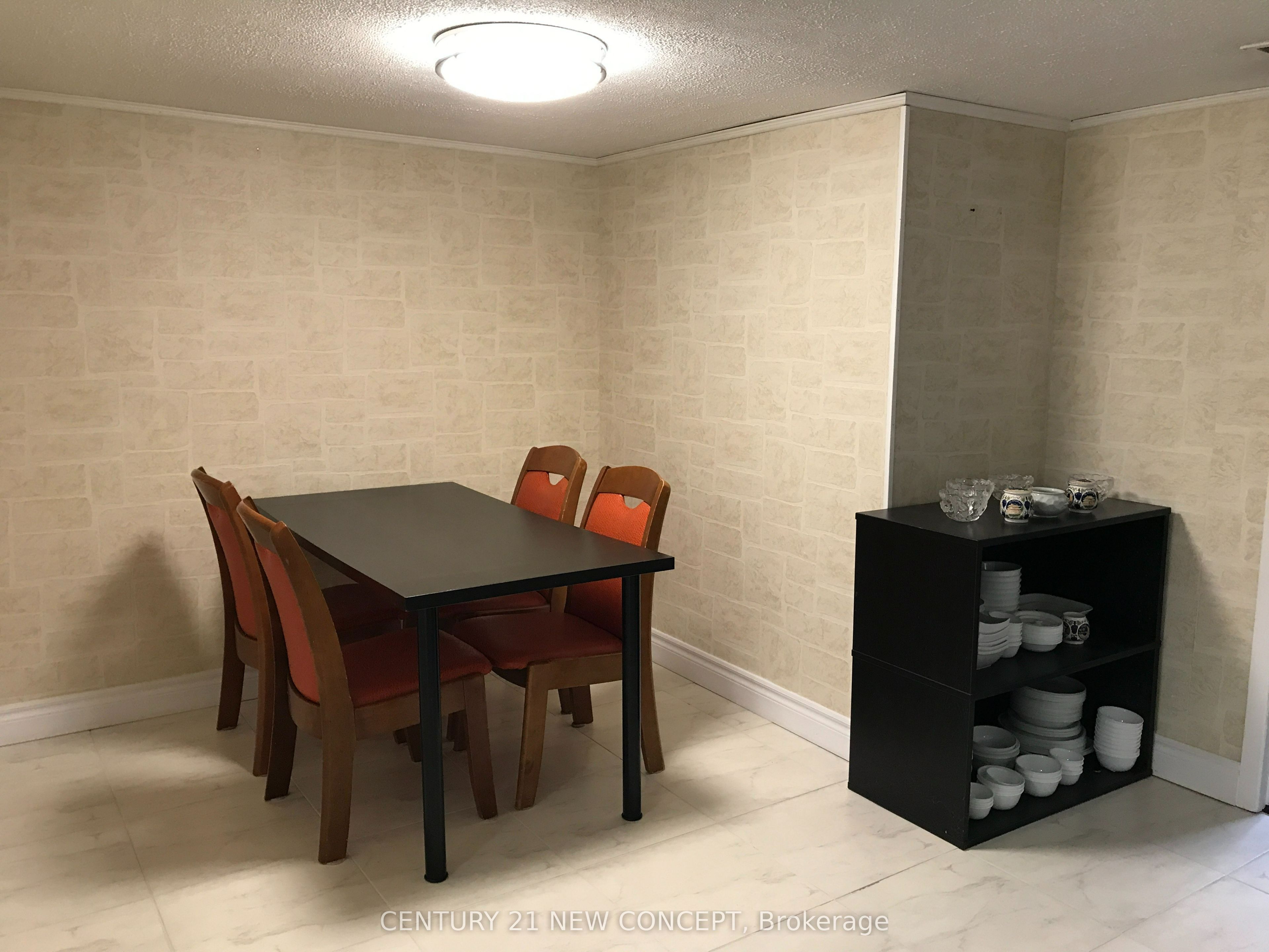 68 Transwell Avenue Property Photo 17