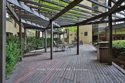 211 Saint Patrick Street S C-ph 10 Property Photo 46