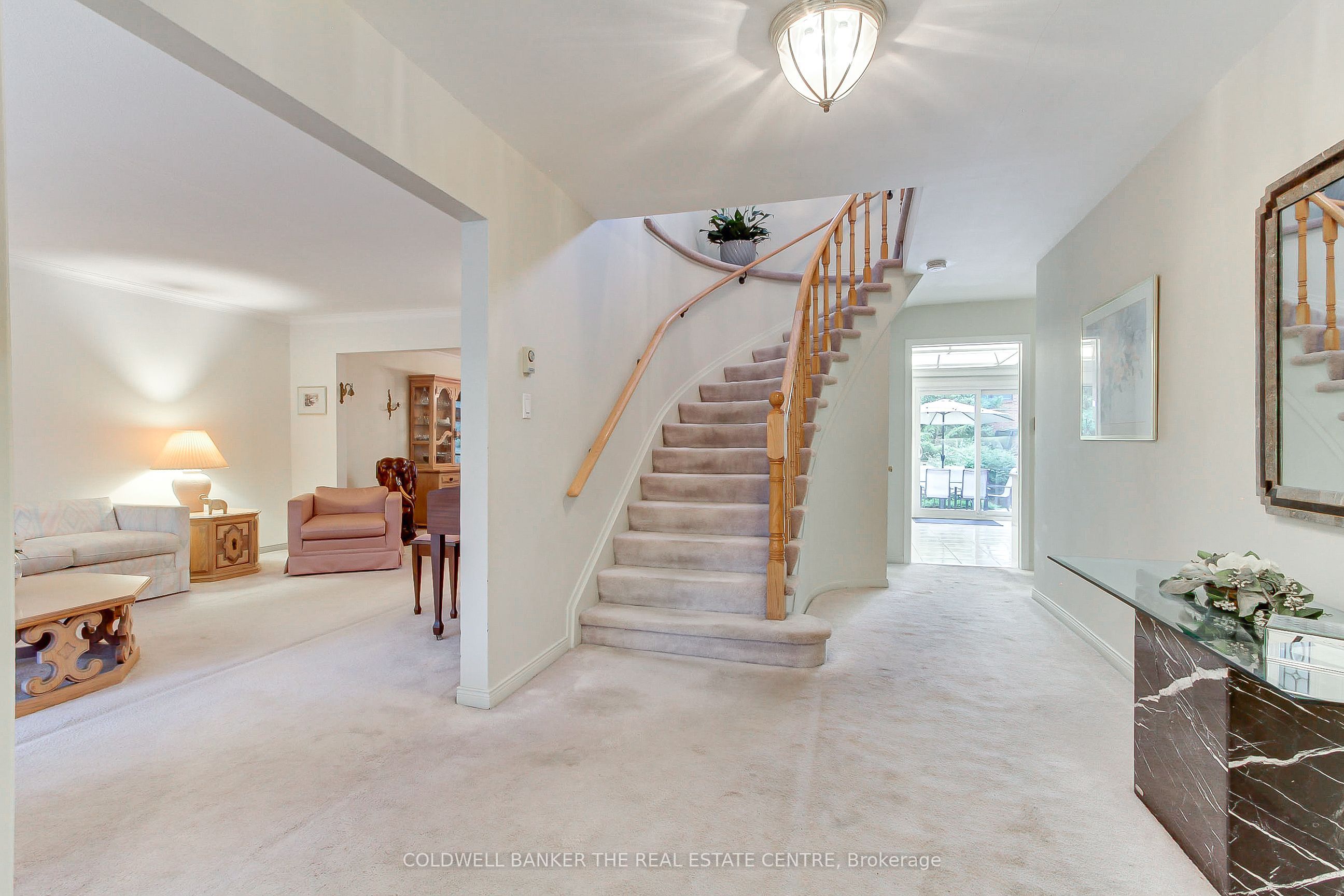 35 Tofino Crescent Property Photo 11