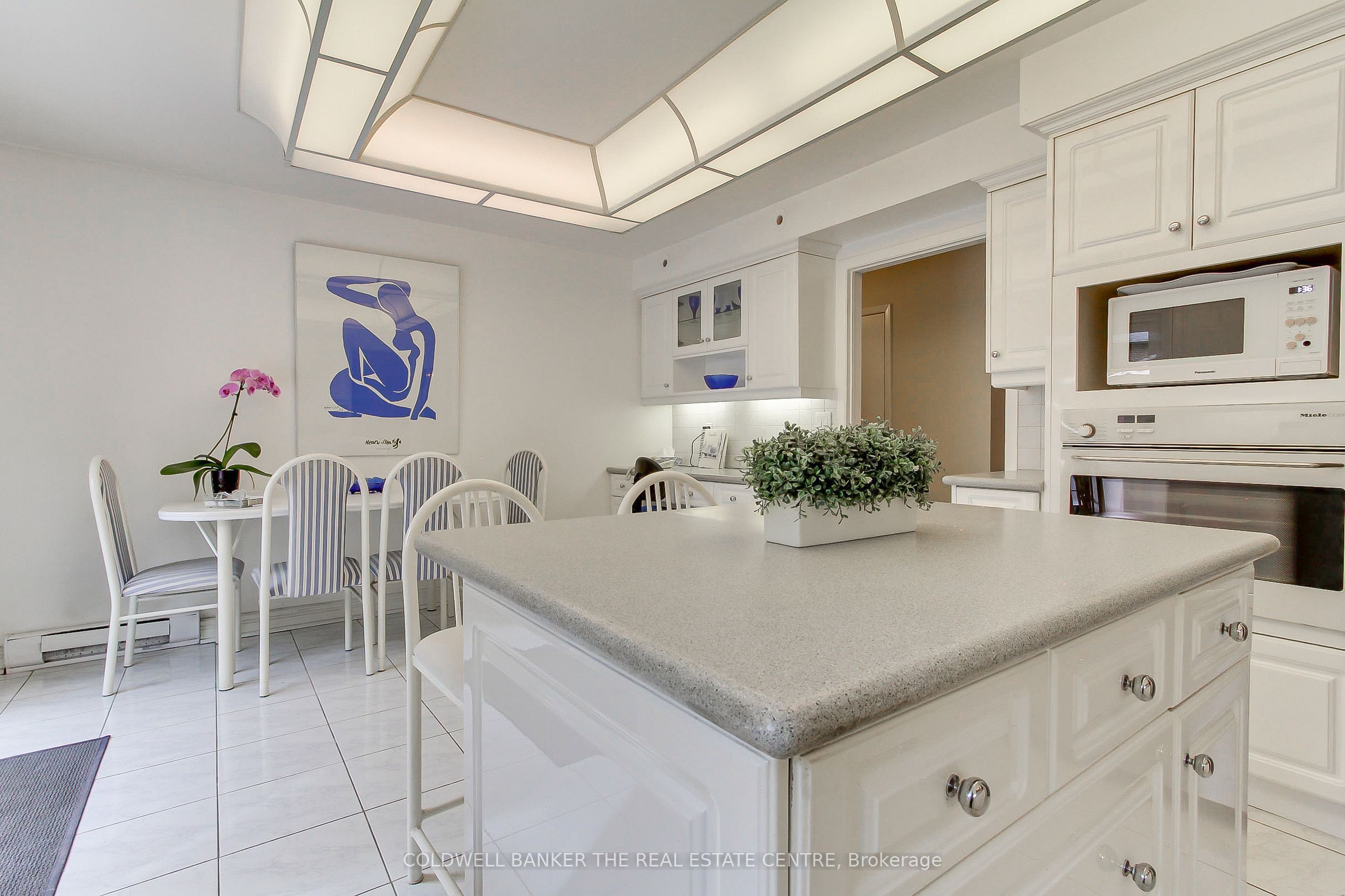 35 Tofino Crescent Property Photo 22