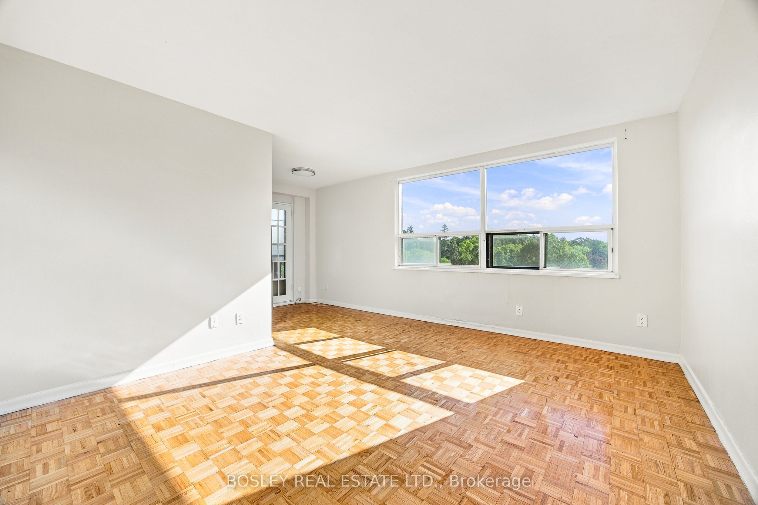 85 Lawton Boulevard 310 Property Photo 2