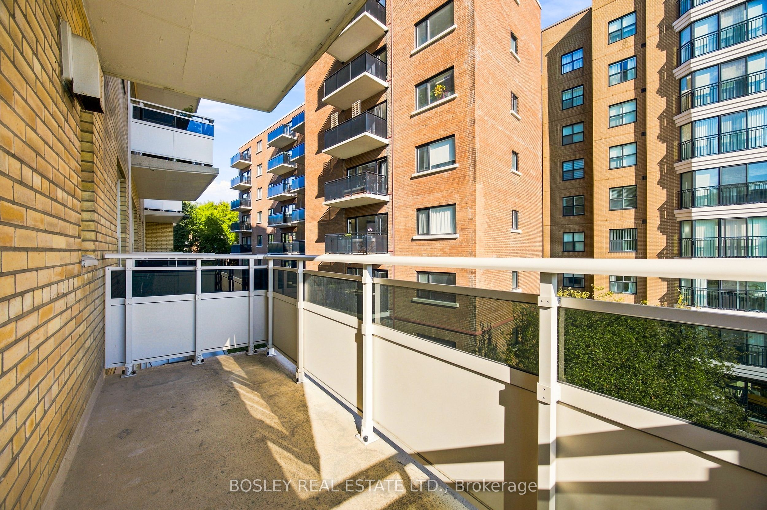 85 Lawton Boulevard 310 Property Photo 19