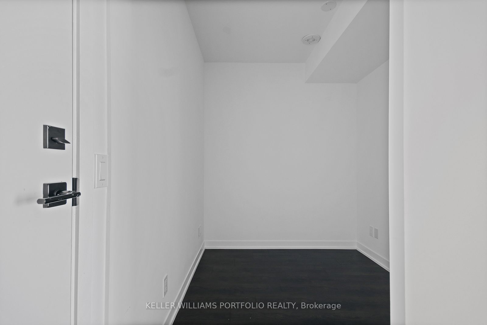 319 Jarvis Street 1816 Property Photo 4