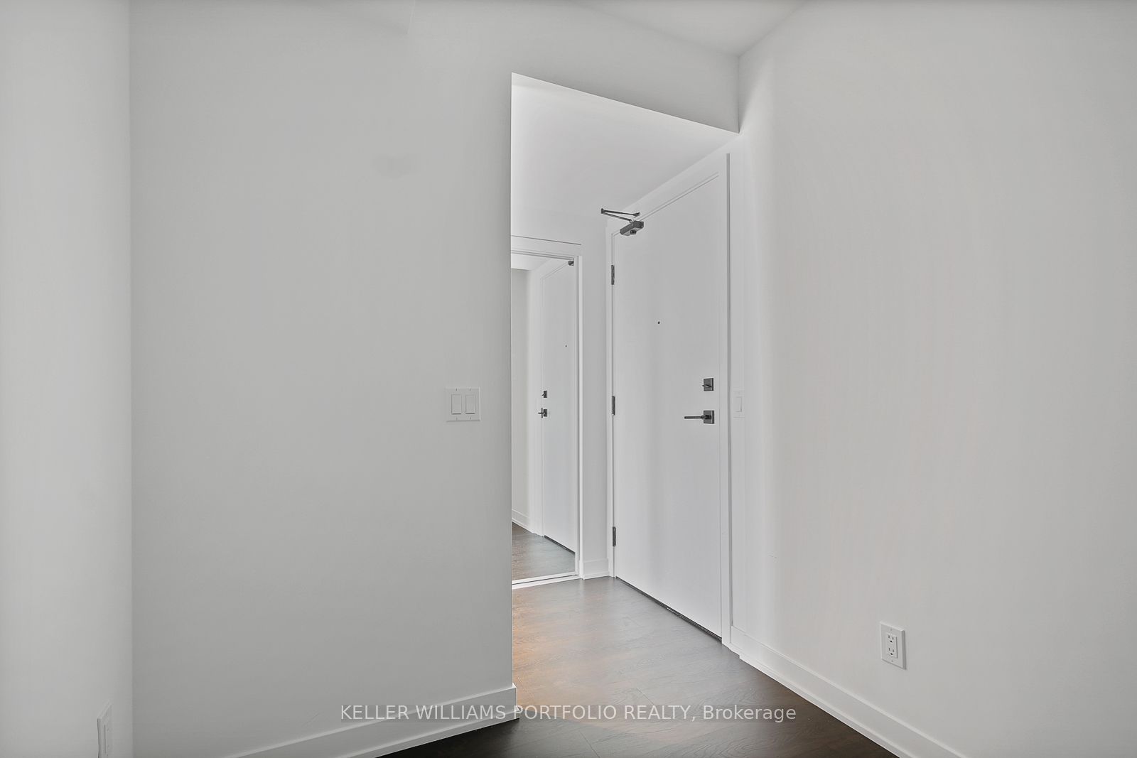 319 Jarvis Street 1816 Property Photo 5