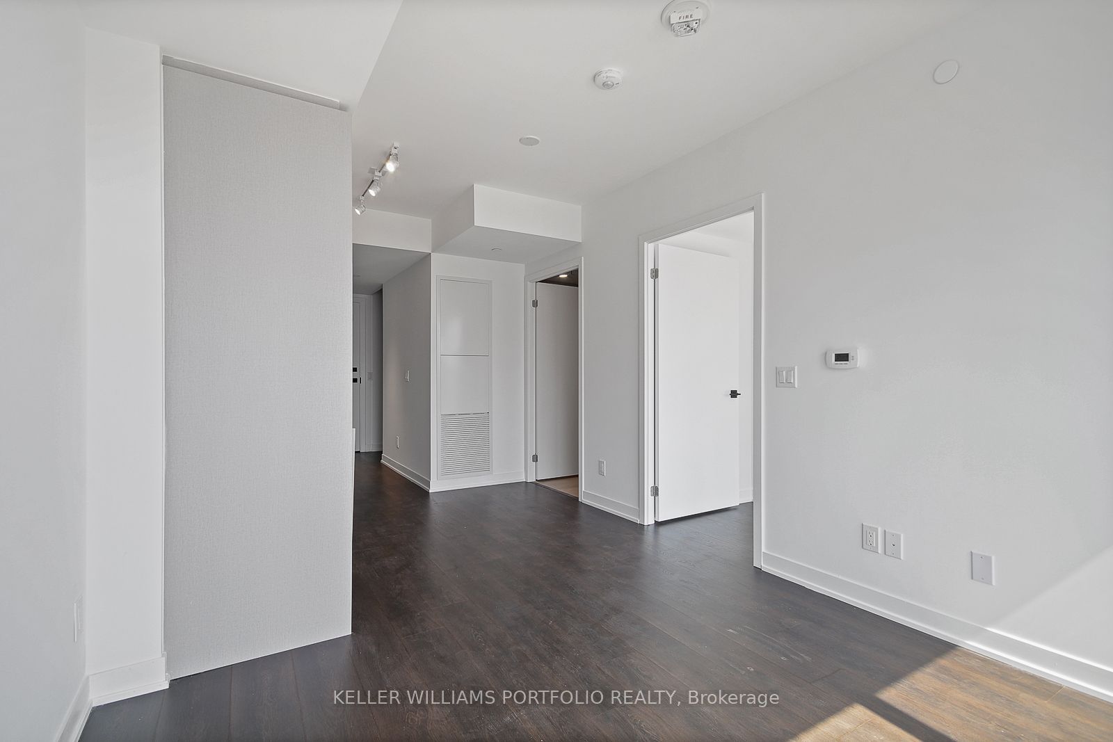 319 Jarvis Street 1816 Property Photo 13