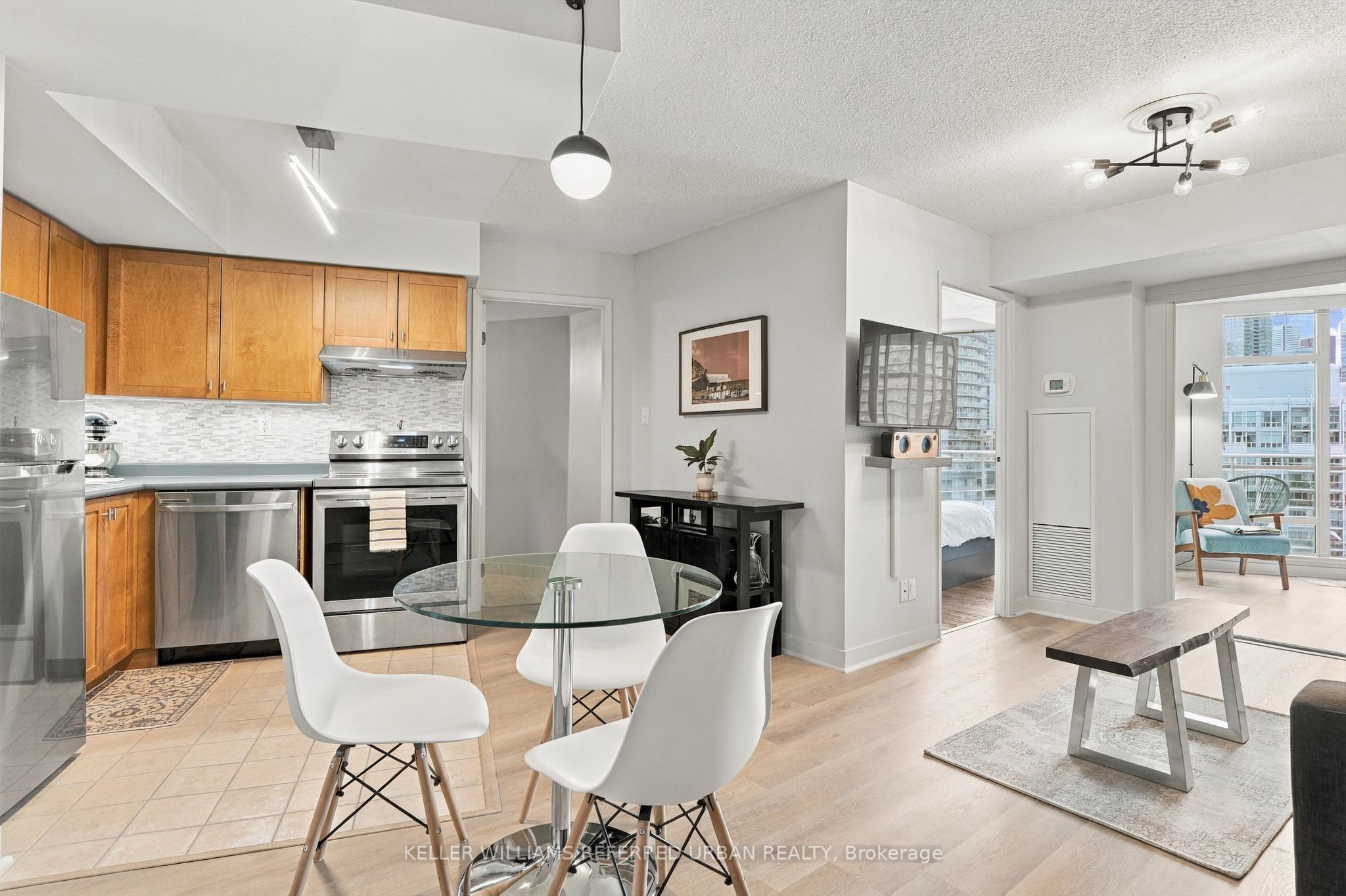 650 Queens Quay W 1102 Property Photo 1