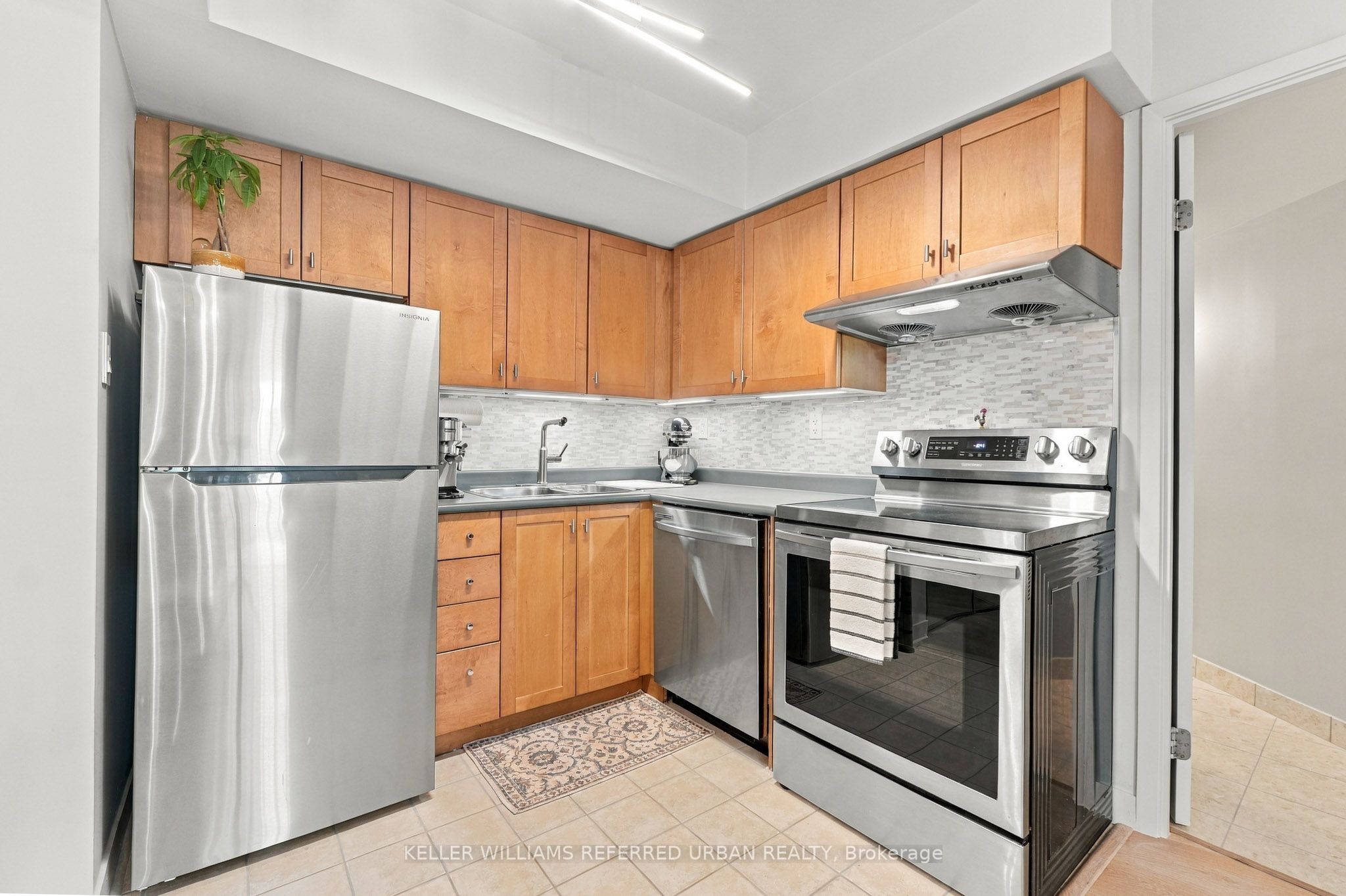 650 Queens Quay W 1102 Property Photo 5