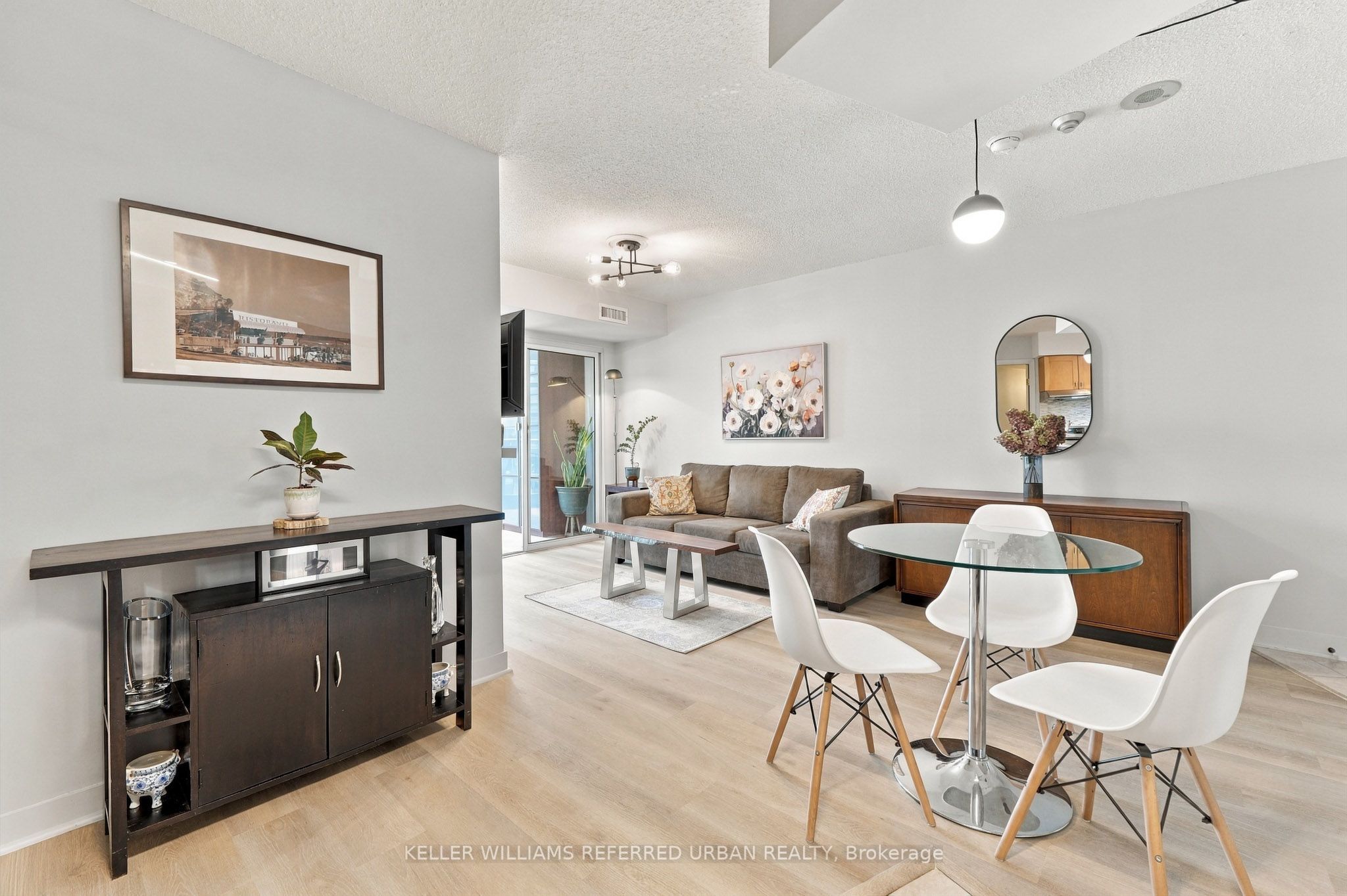 650 Queens Quay W 1102 Property Photo 8