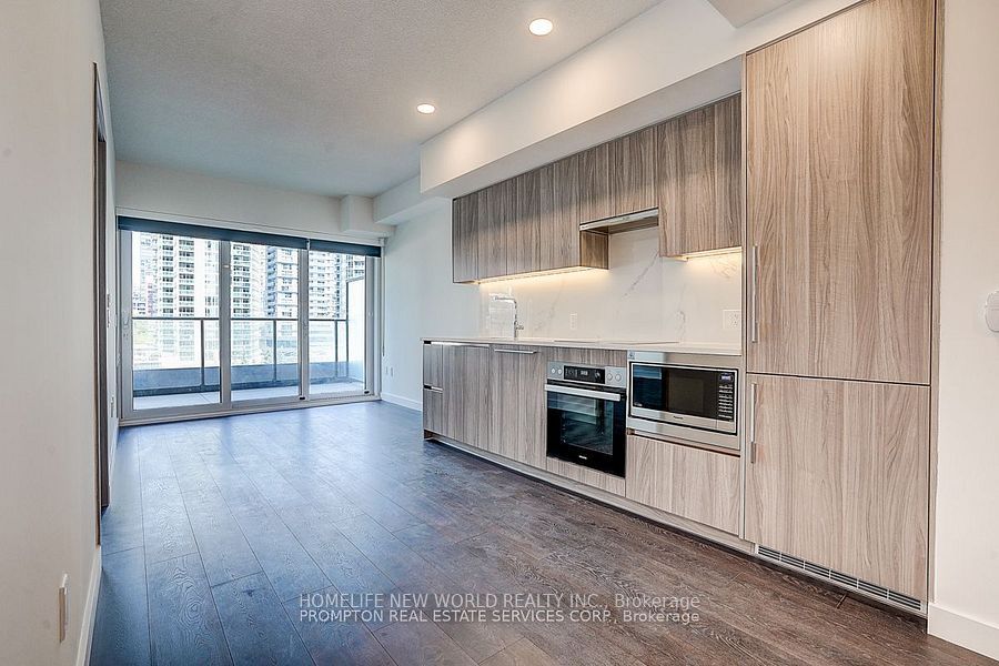 1 Concord Cityplace Way 538 Property Photo 5