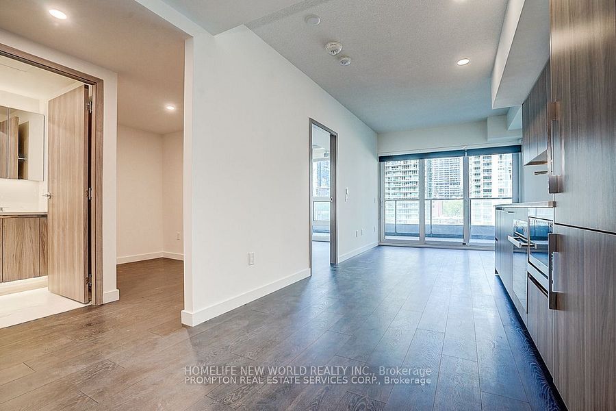 1 Concord Cityplace Way 538 Property Photo 6