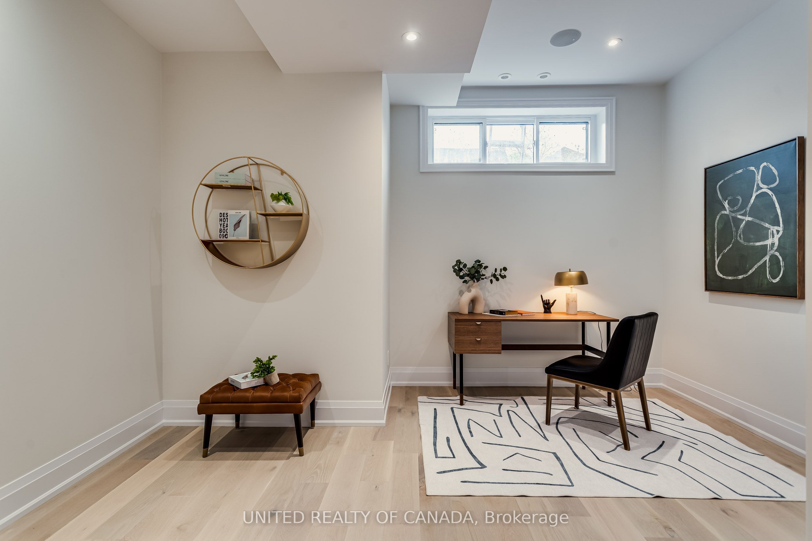 1177 Avenue Road Property Photo 16
