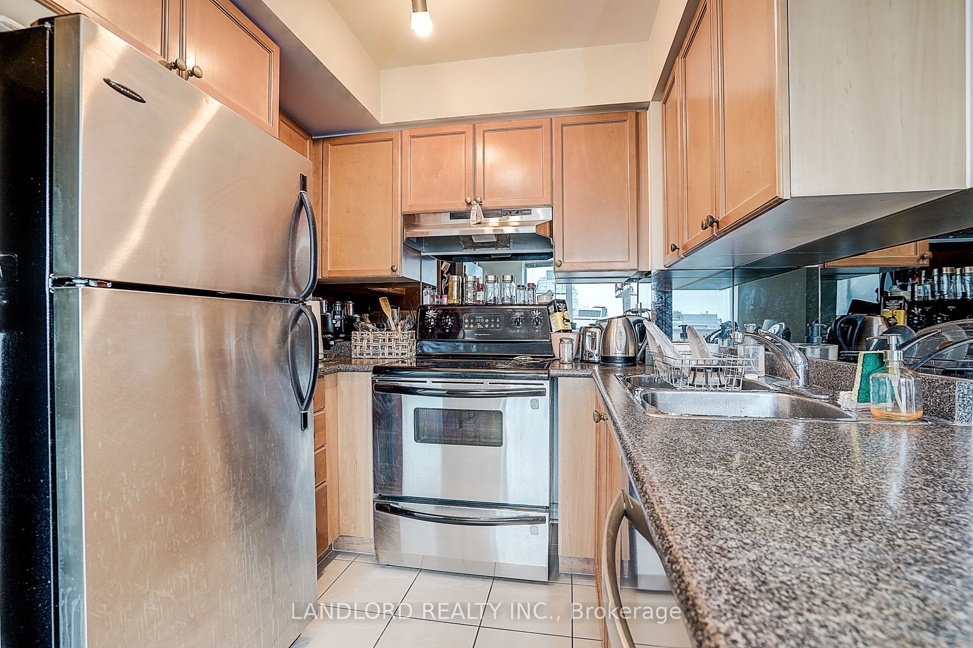 17 Barberry Place 1014 Property Photo 25