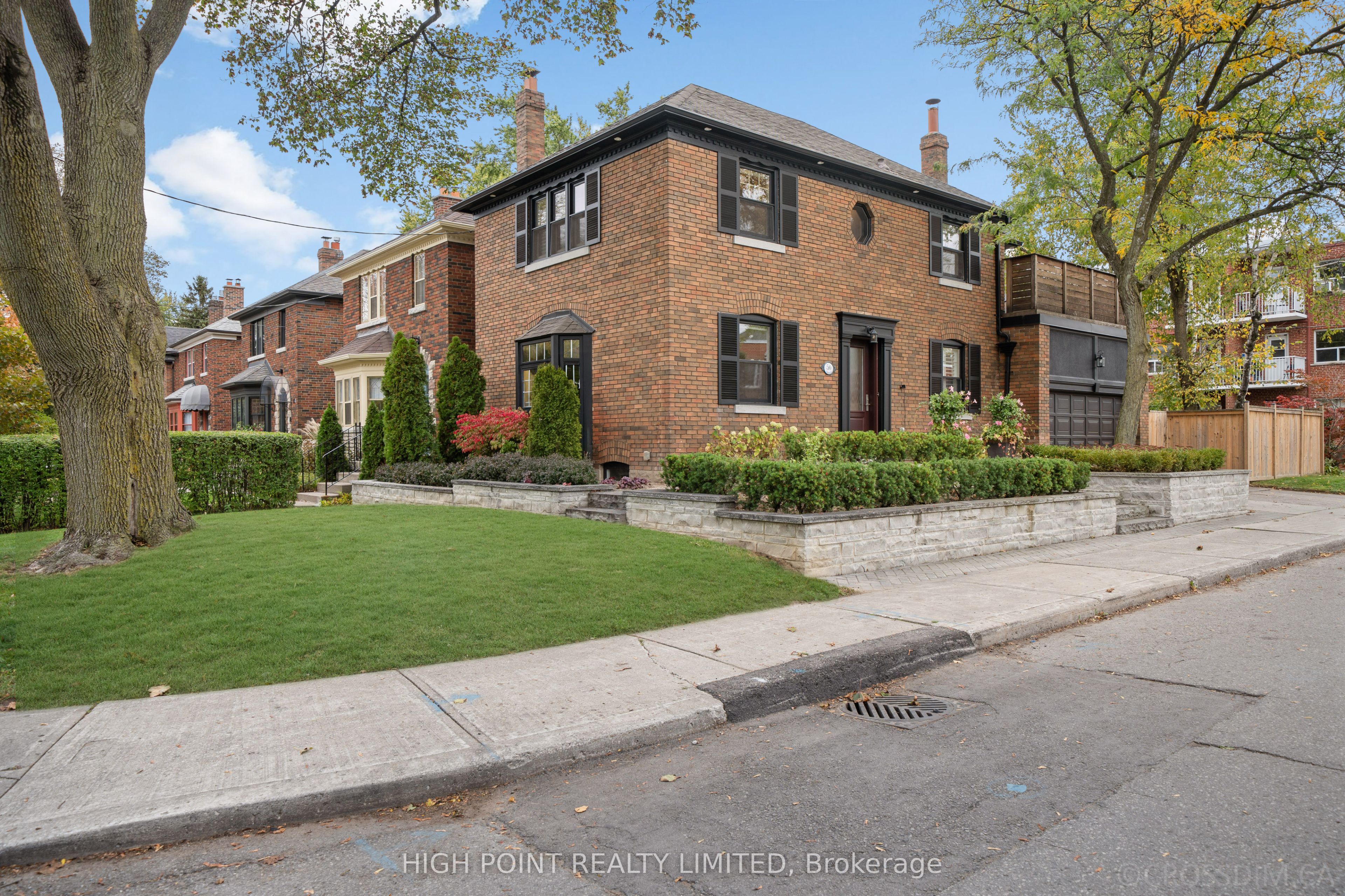 50 Leadale Avenue Property Photo 4