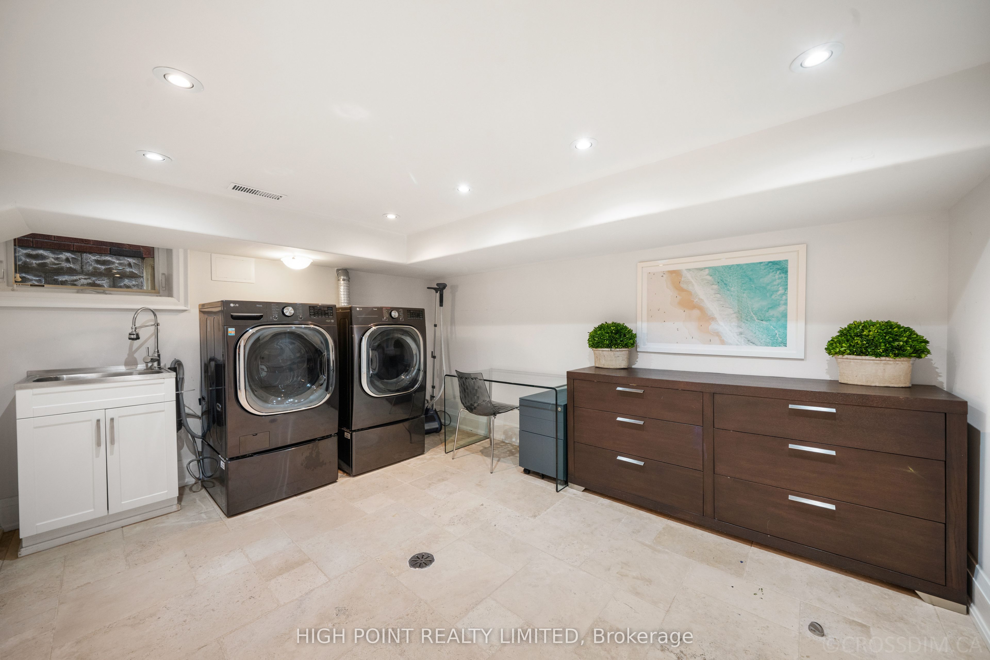 50 Leadale Avenue Property Photo 38