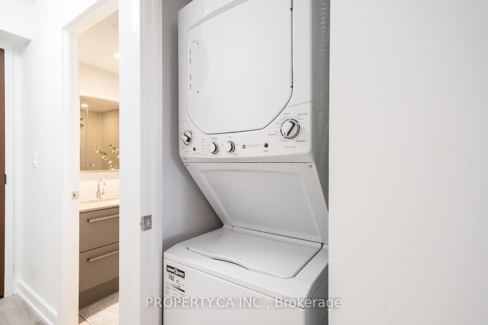 120 Varna Drive 412 Property Photo 12