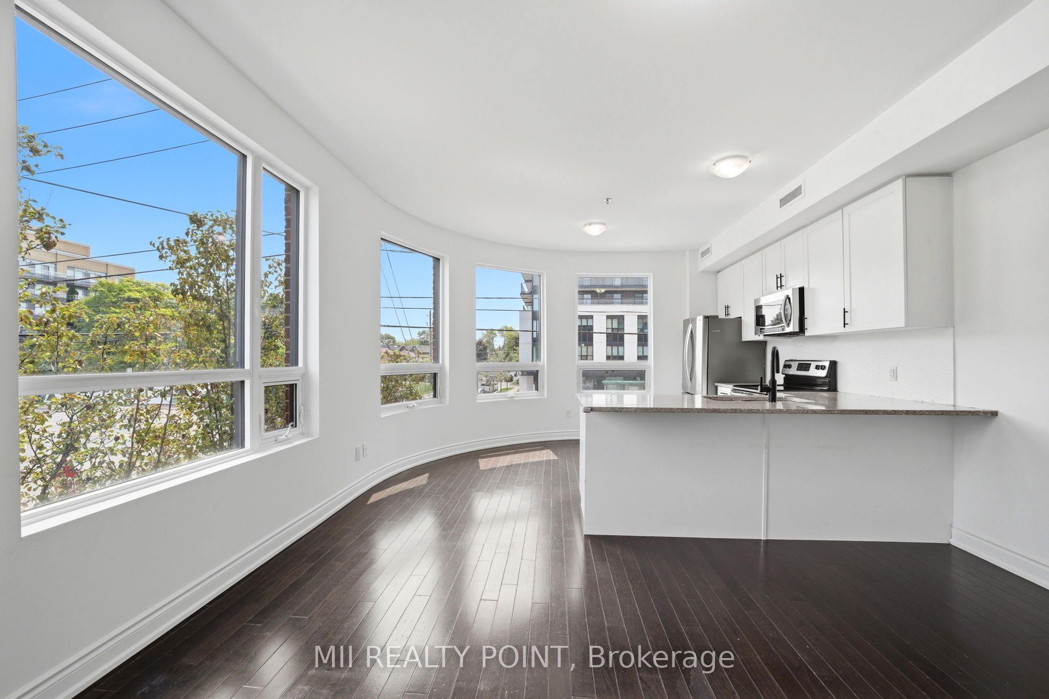 2 Maxwell Street 201 Property Photo 11