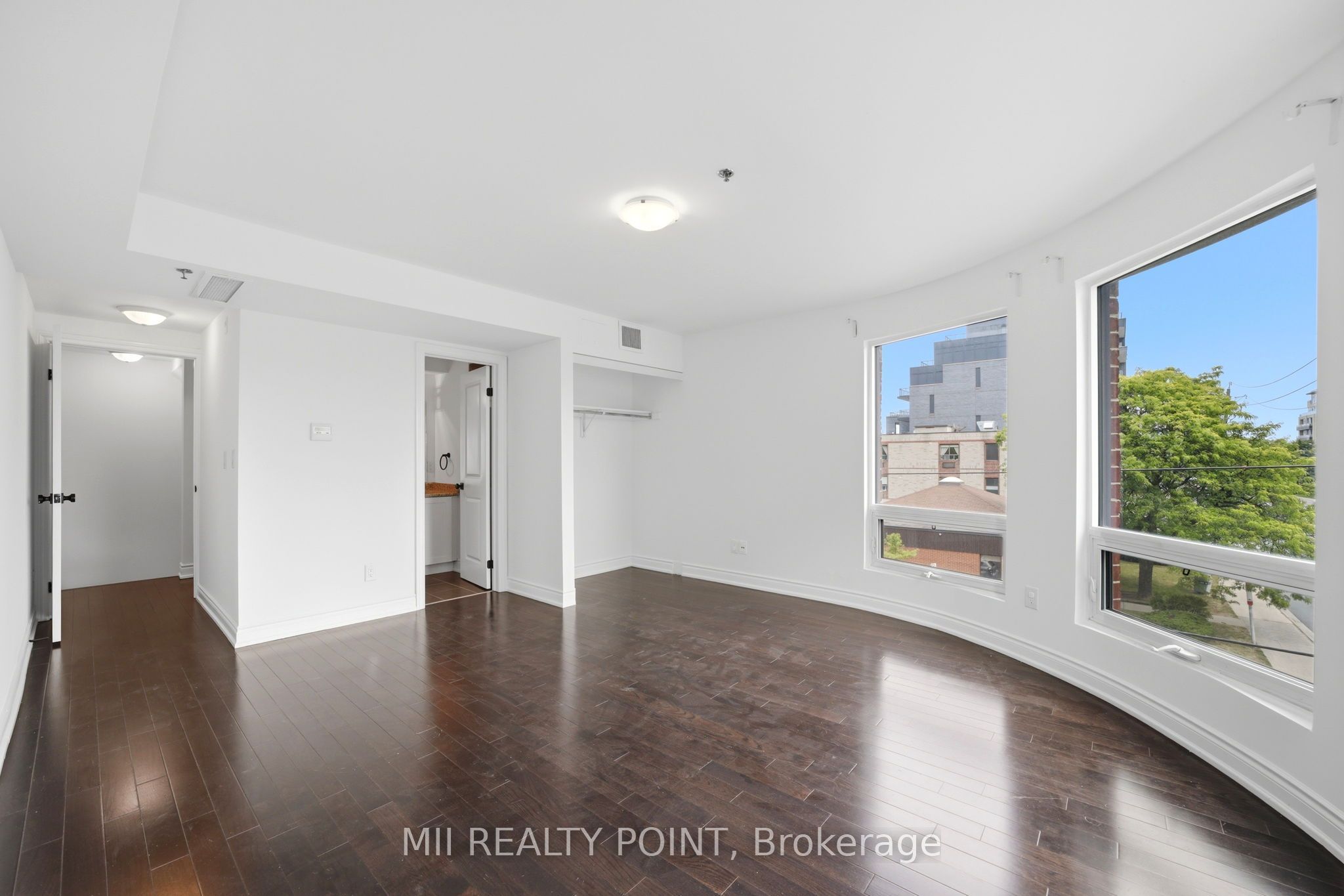 2 Maxwell Street 201 Property Photo 21