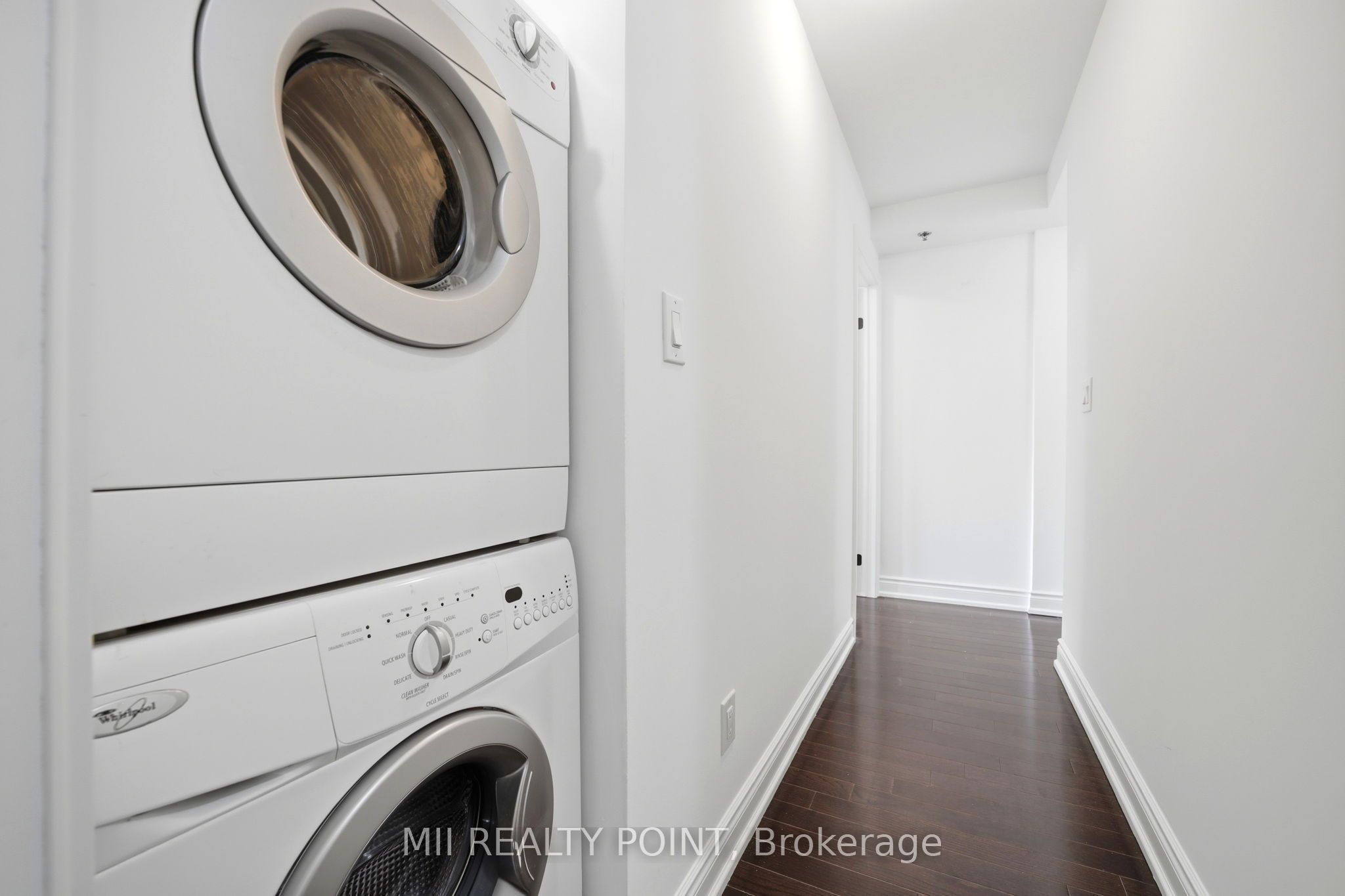 2 Maxwell Street 201 Property Photo 26