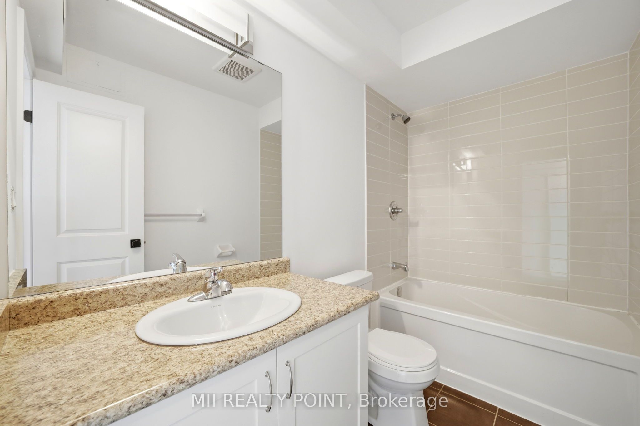 2 Maxwell Street 201 Property Photo 34