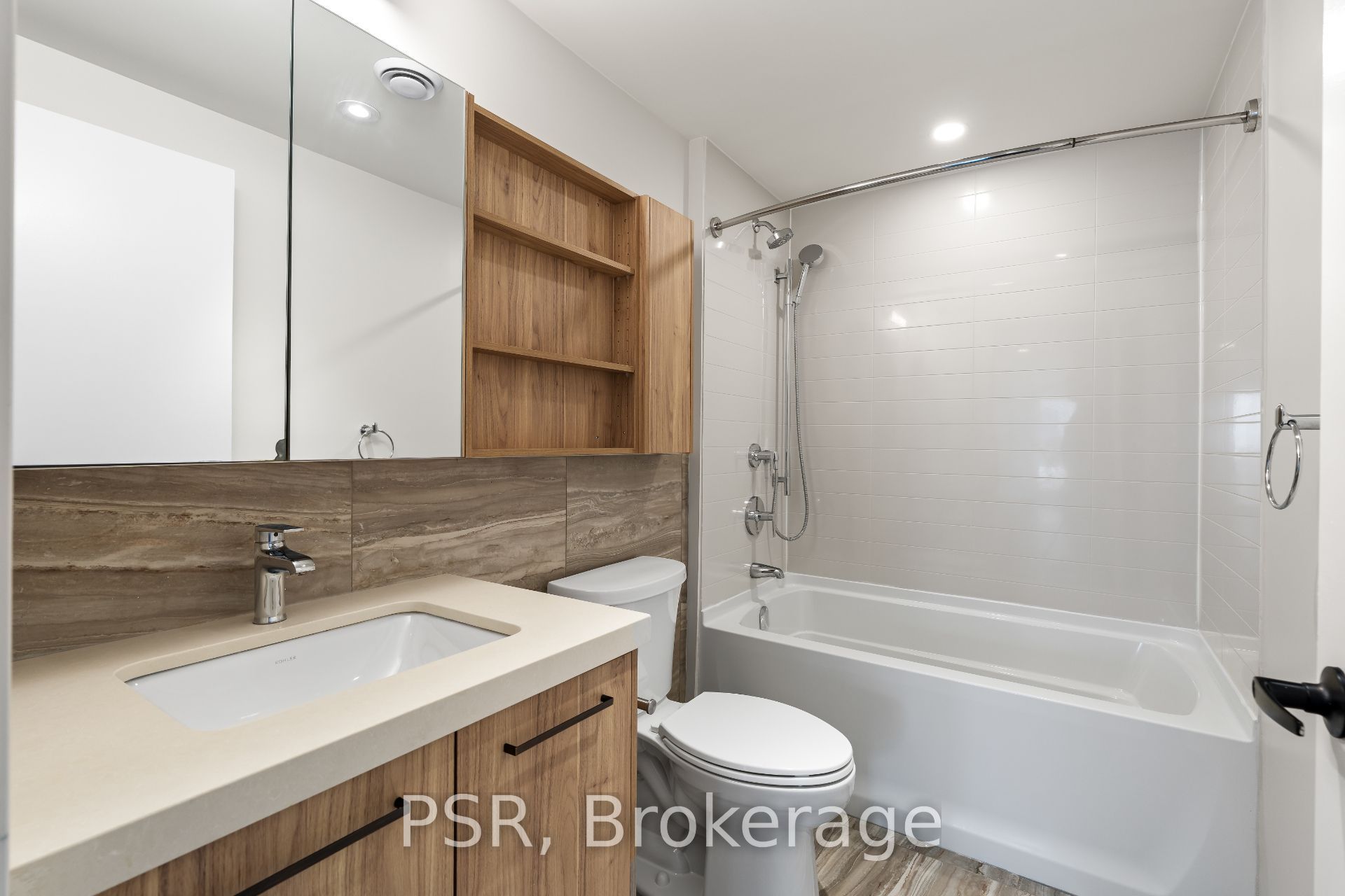 203 Jarvis Street 3101 Property Photo 17
