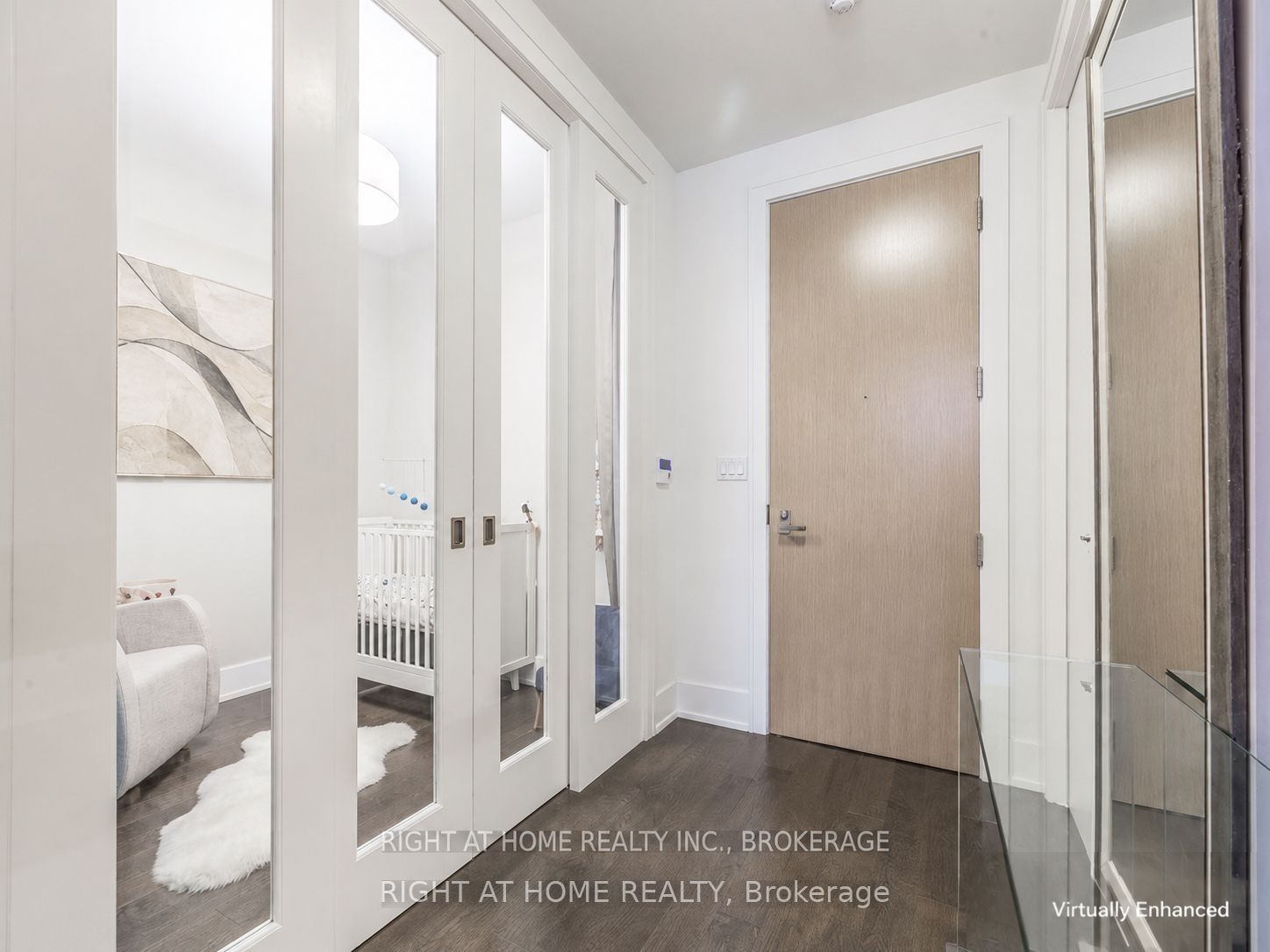 39 Queens Quay E 807 Property Photo 10