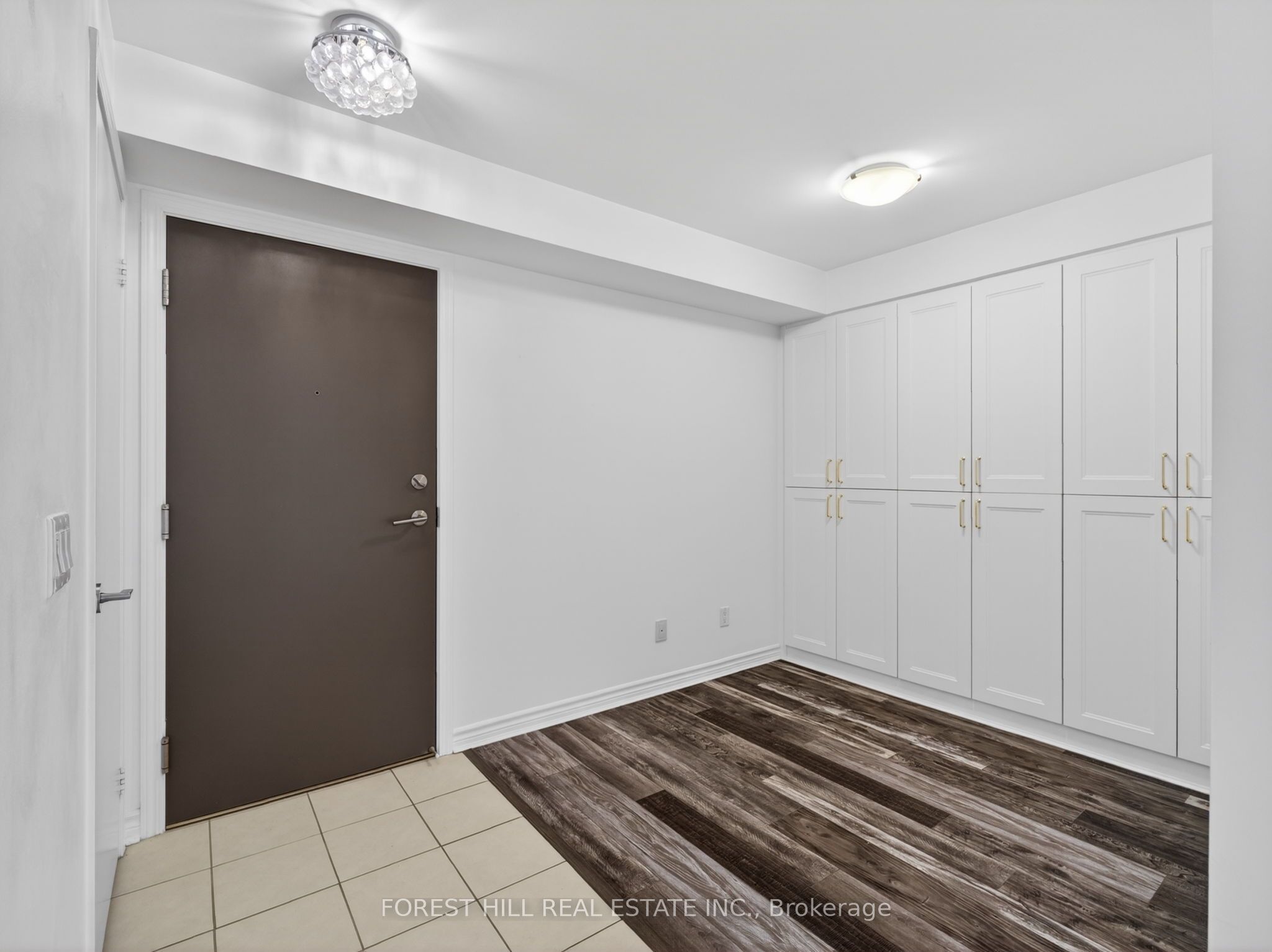 35 Saranac Boulevard 224 Property Photo 2