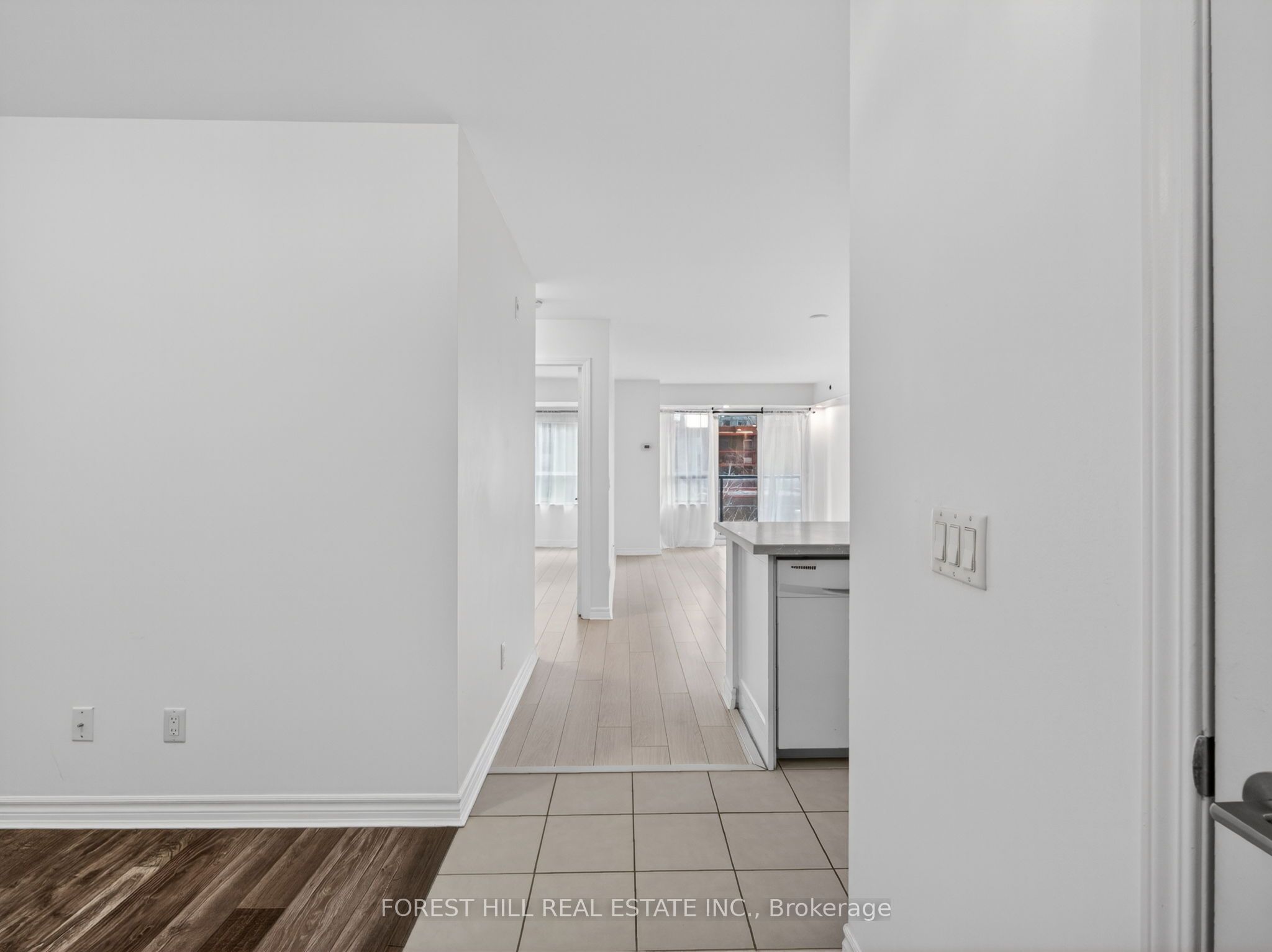 35 Saranac Boulevard 224 Property Photo 4