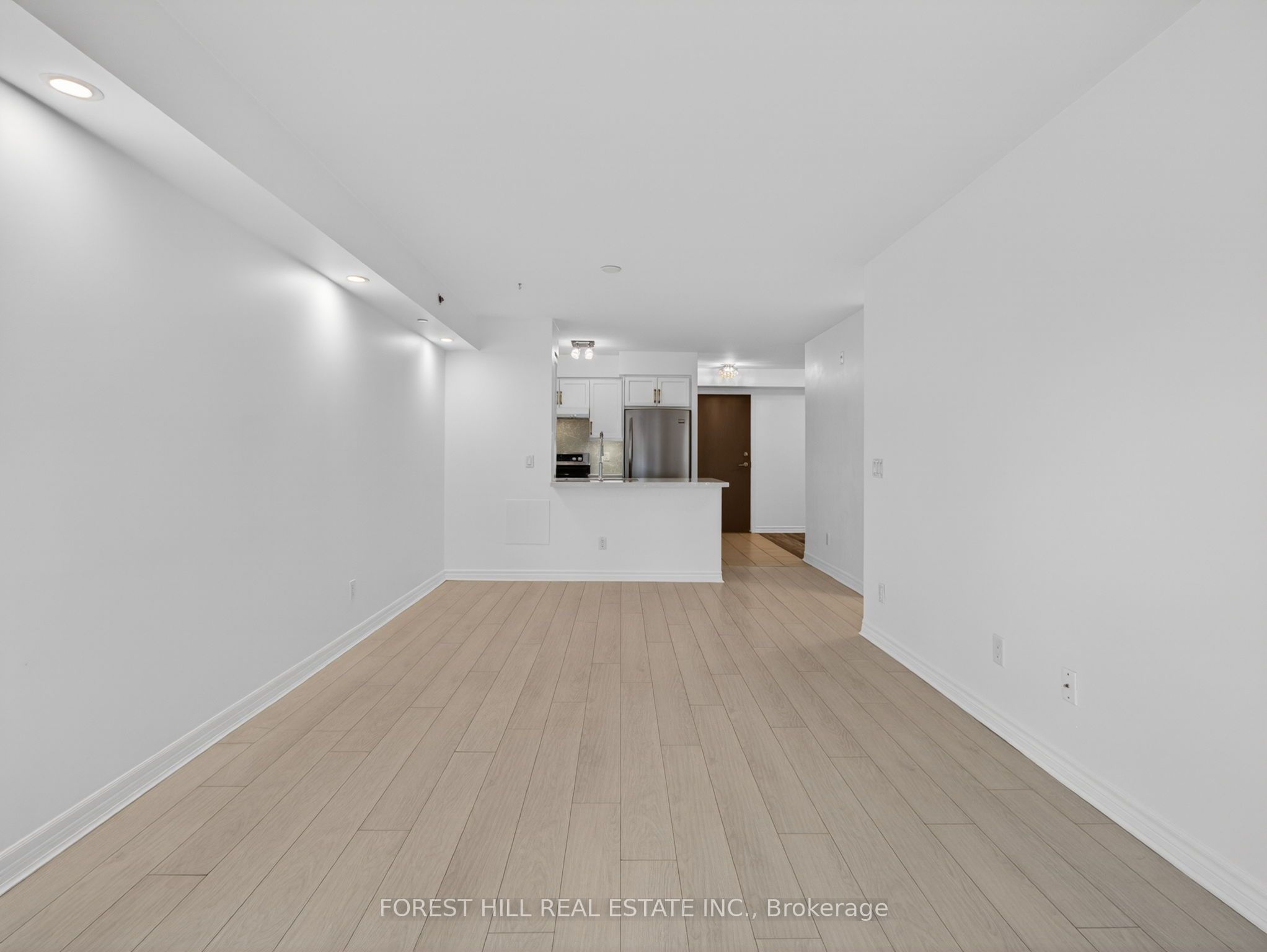35 Saranac Boulevard 224 Property Photo 15