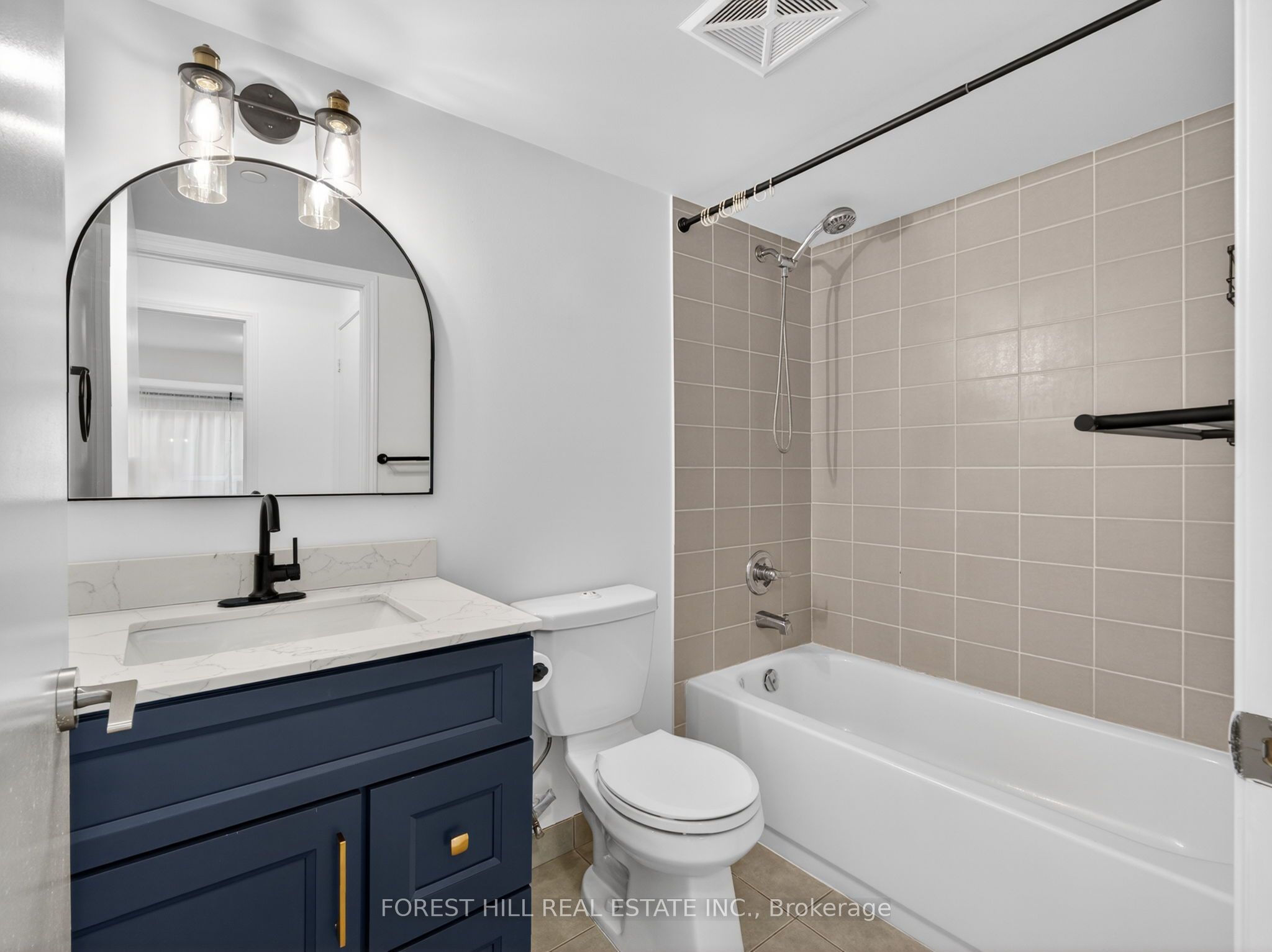 35 Saranac Boulevard 224 Property Photo 23