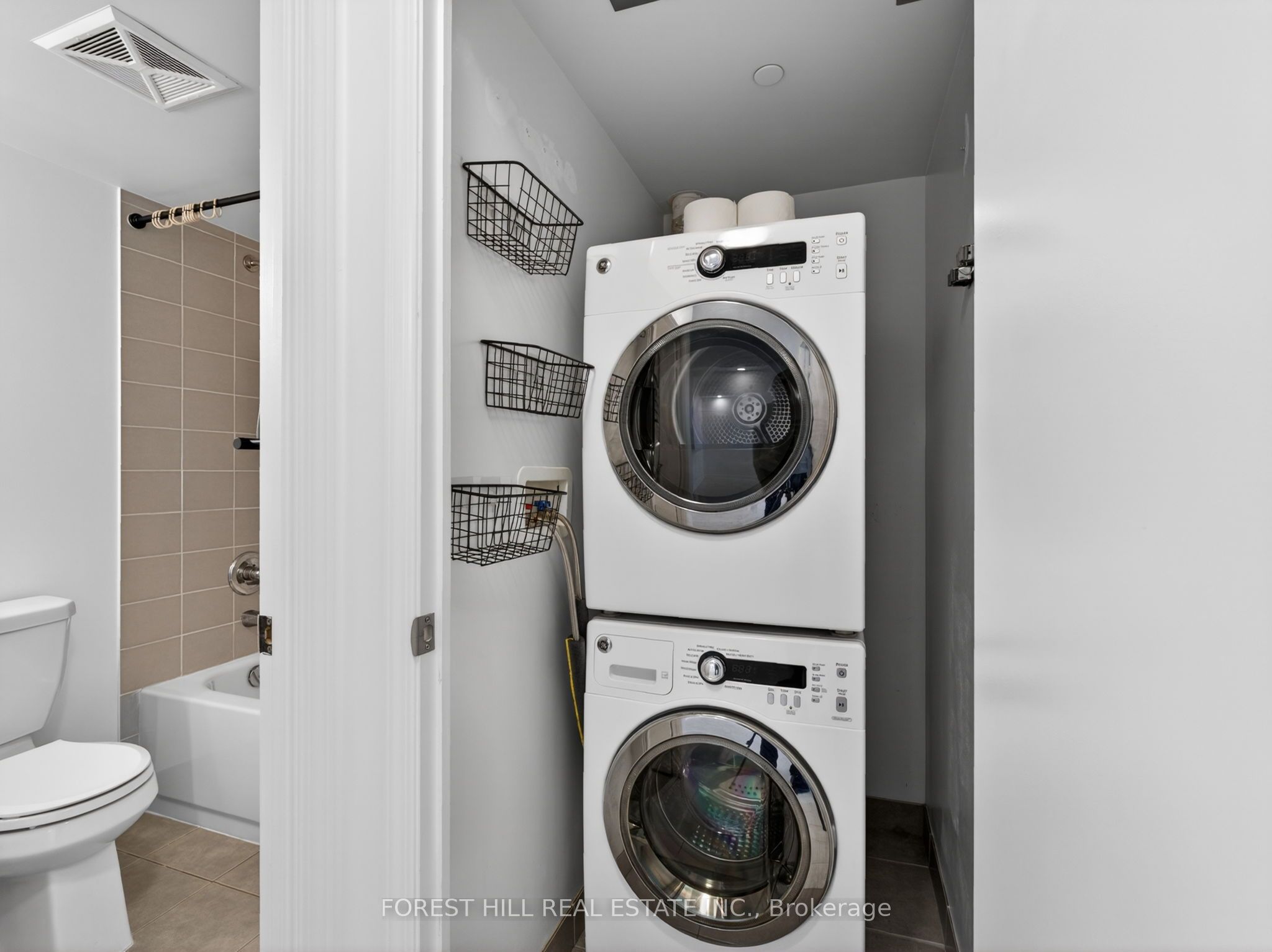 35 Saranac Boulevard 224 Property Photo 25