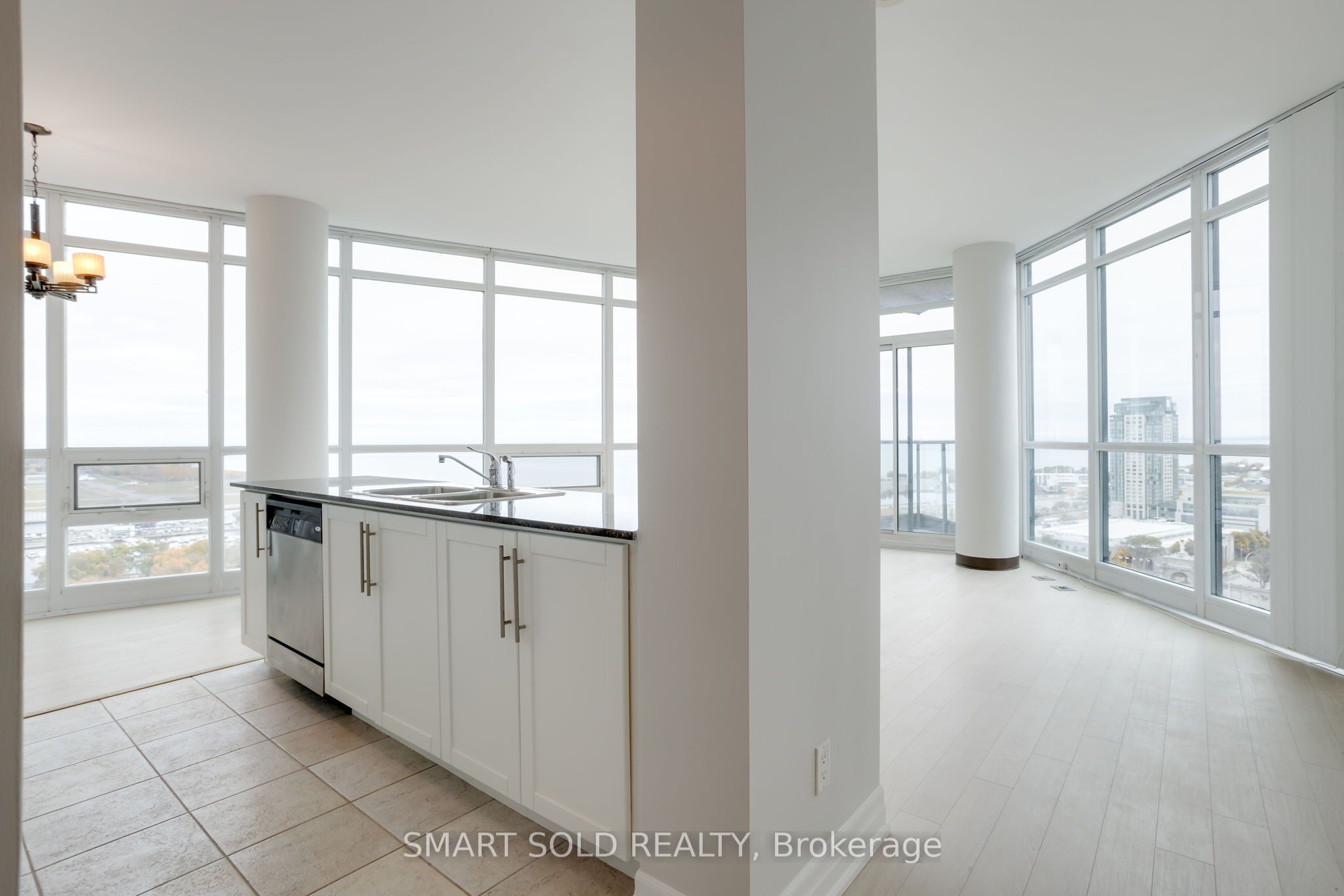 231 Fort York Boulevard 2603 Property Photo 1