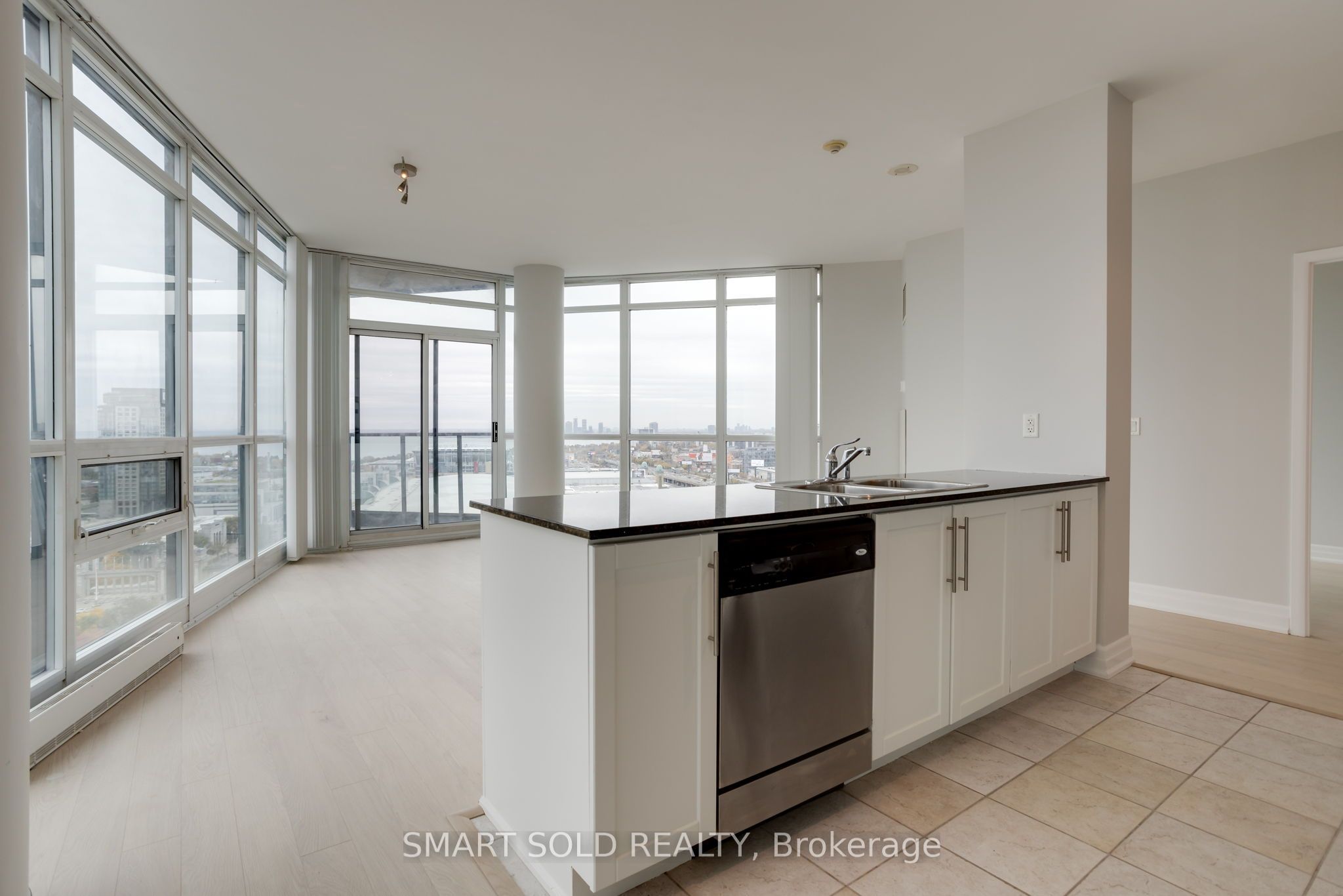 231 Fort York Boulevard 2603 Property Photo 6