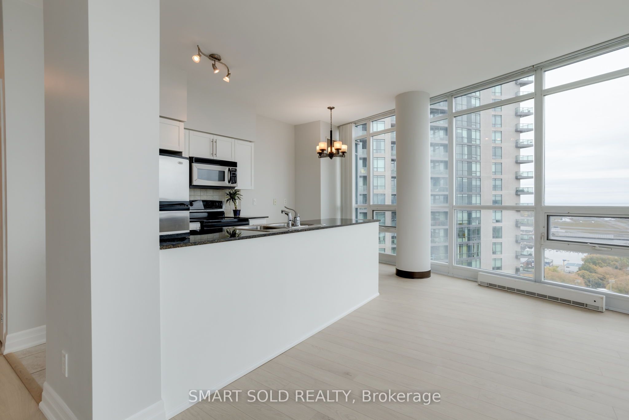 231 Fort York Boulevard 2603 Property Photo 8