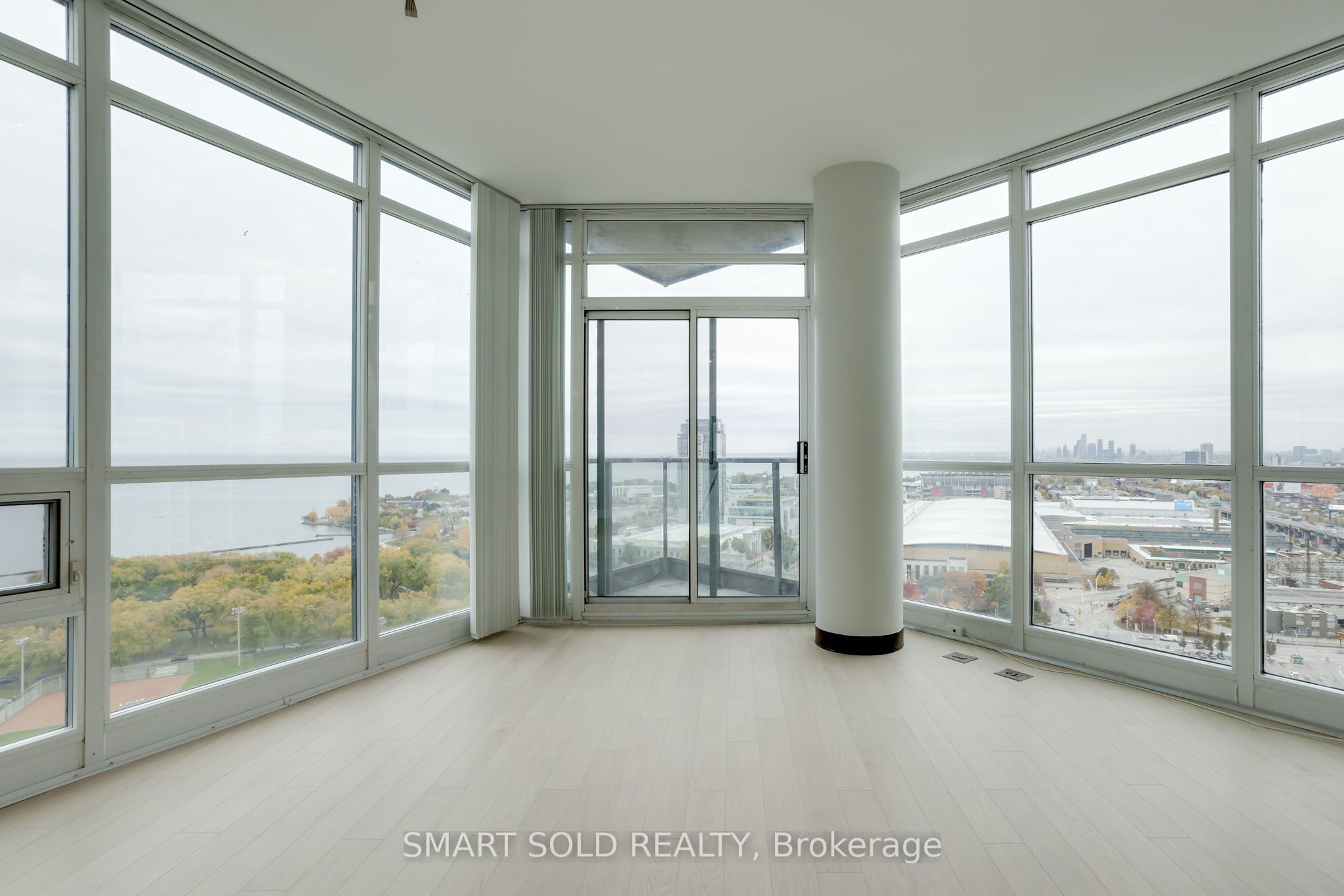 231 Fort York Boulevard 2603 Property Photo 10