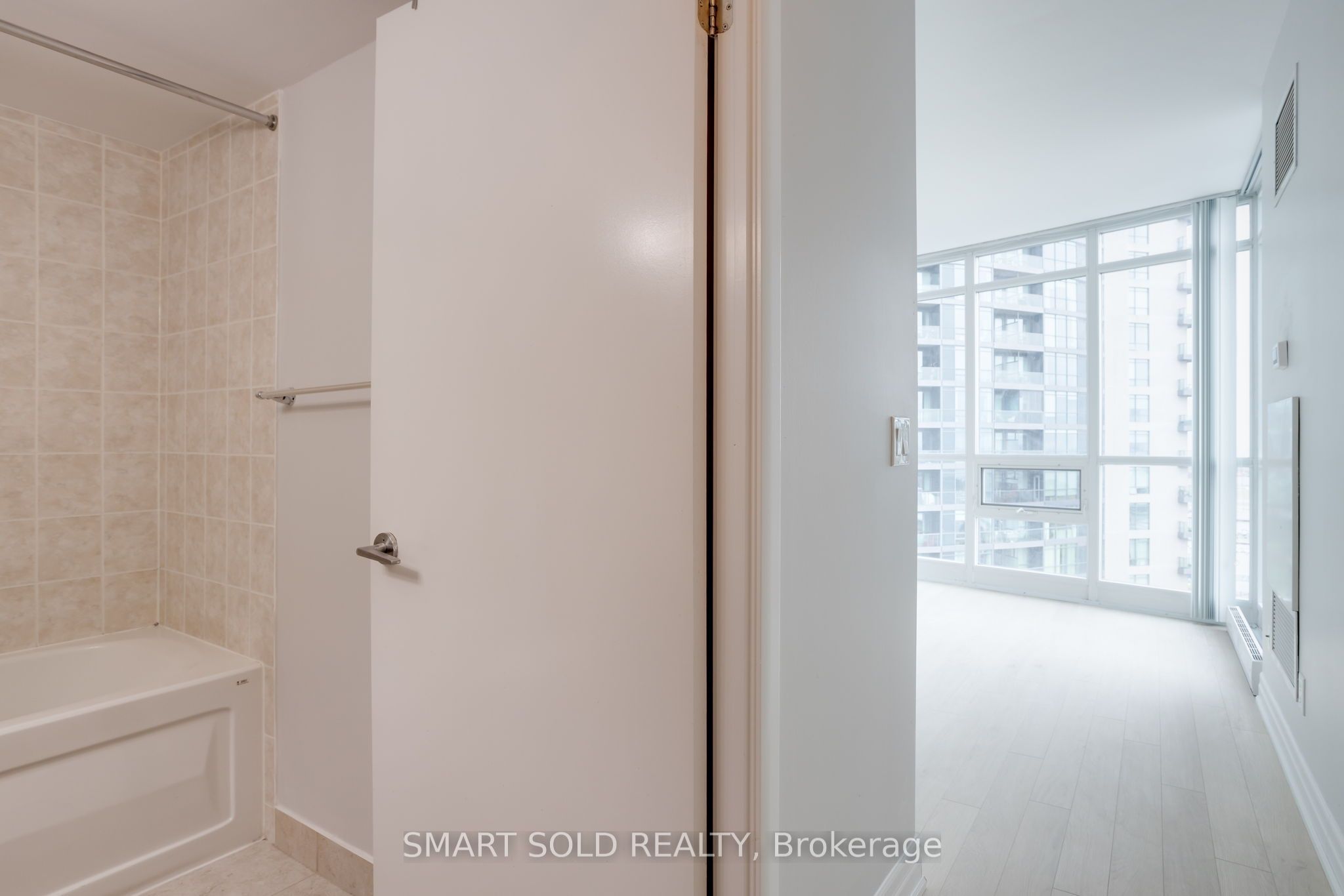 231 Fort York Boulevard 2603 Property Photo 17