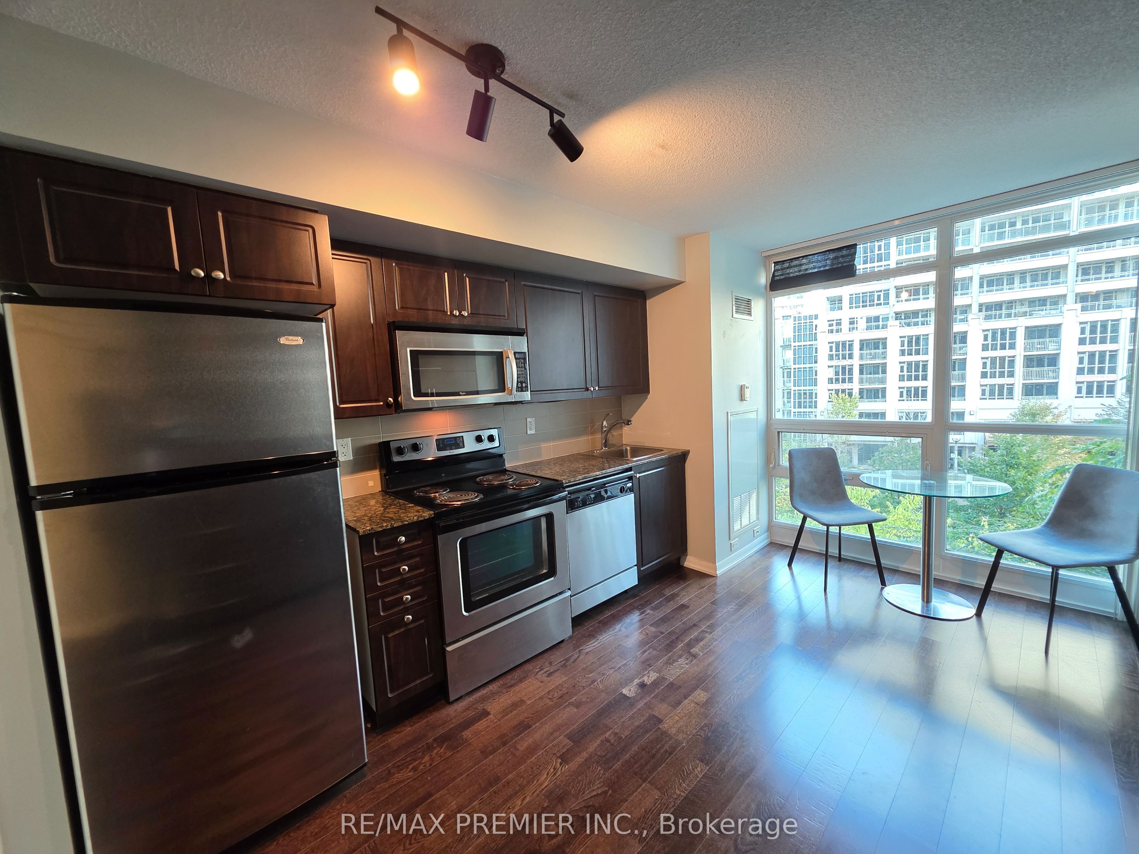 209 Fort York Boulevard 475 Property Photo 4