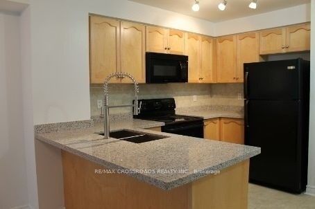 212 Eglinton Avenue E 312 Property Photo 7