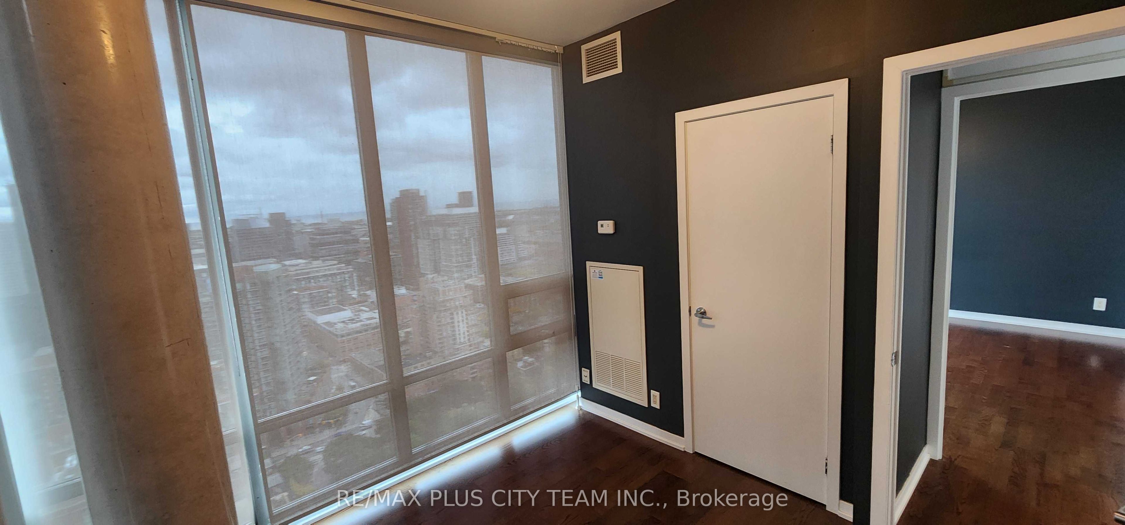 33 Lombard Street 3604 Property Photo 10