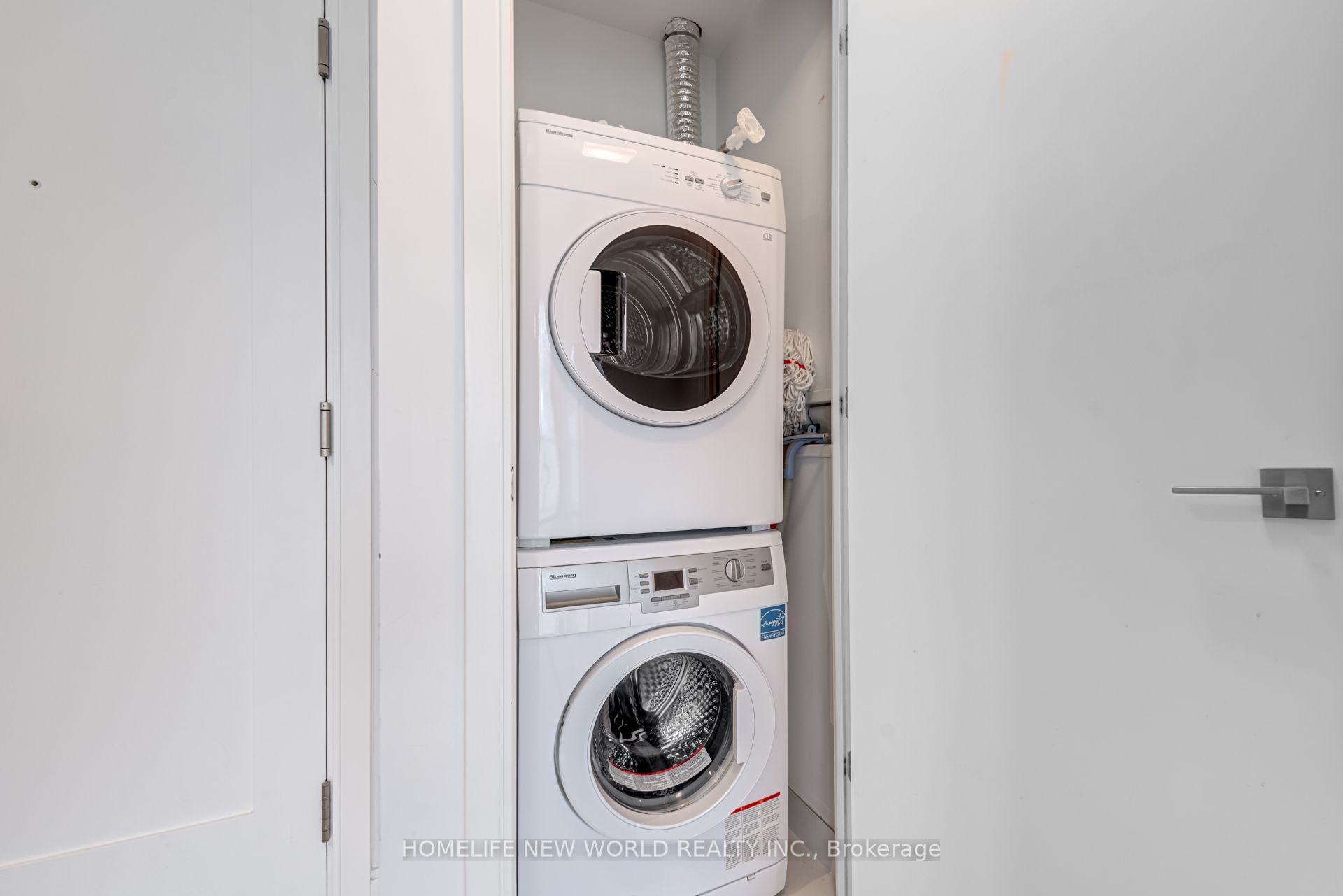 50 Charles Street E 2311 Property Photo 21