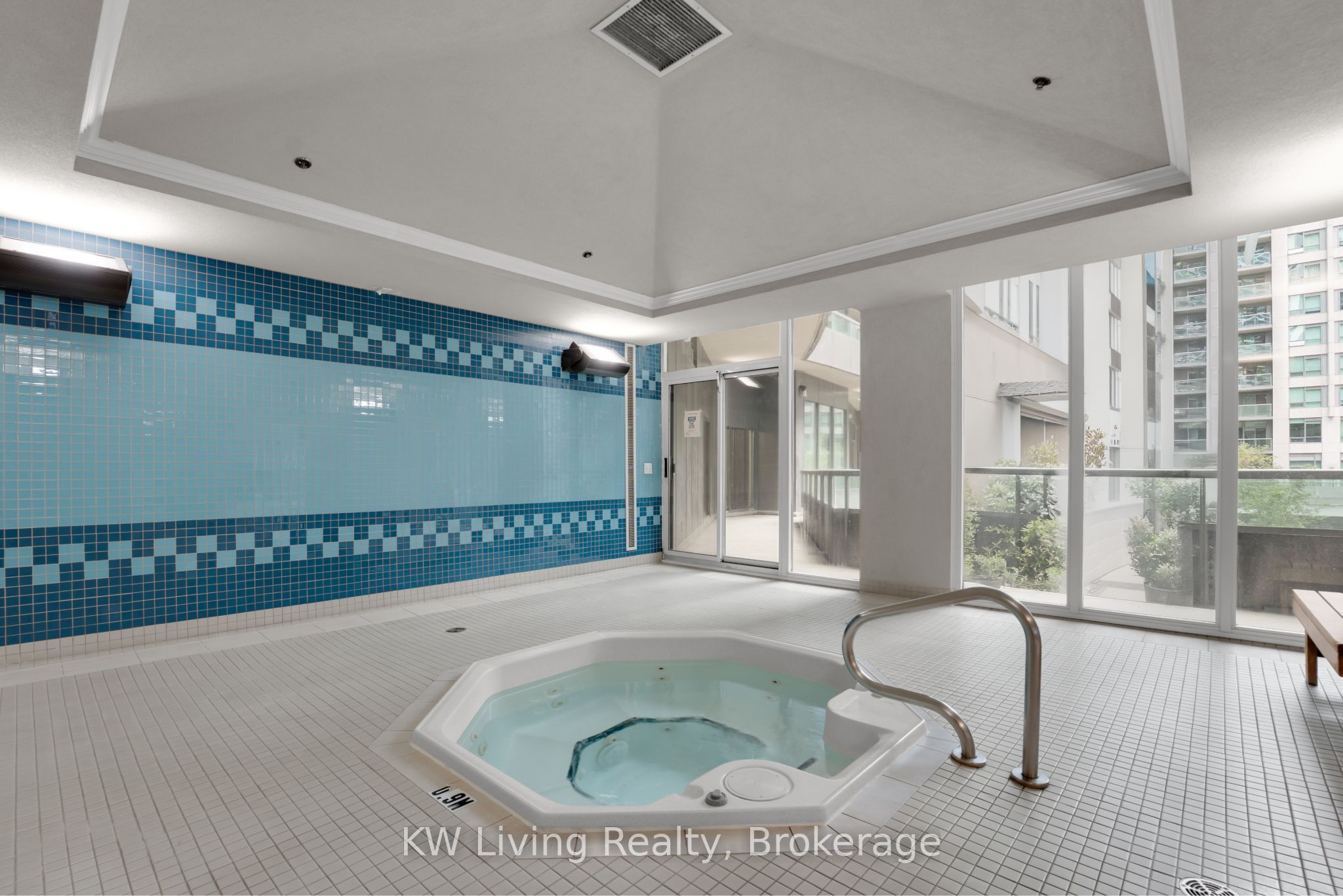51 Lower Simcoe Street 1801 Property Photo 33