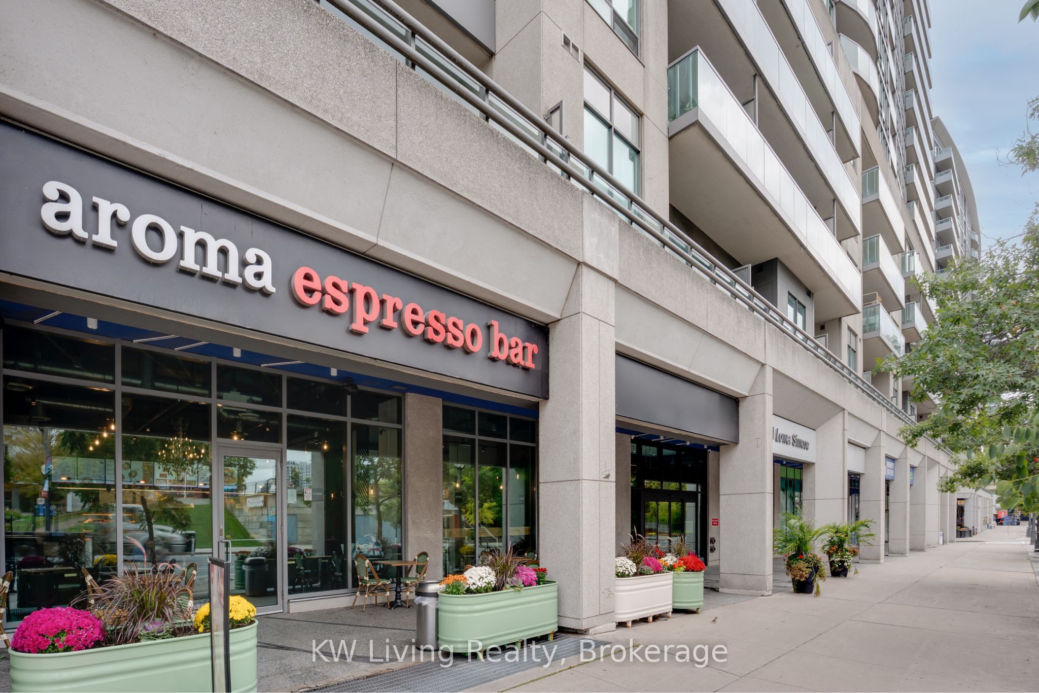 51 Lower Simcoe Street 1801 Property Photo 41