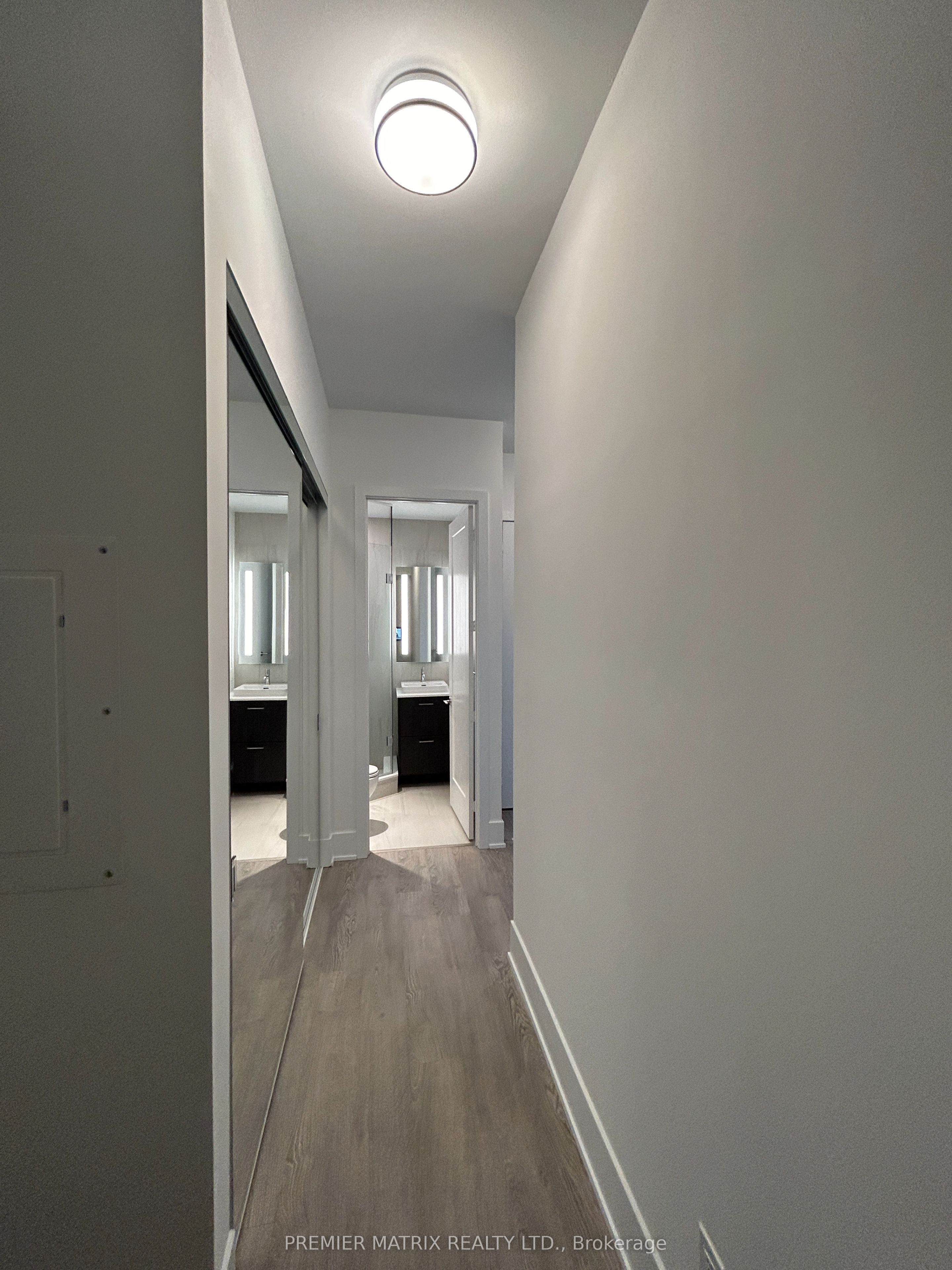 470 Front Street W 3315 Property Photo 3