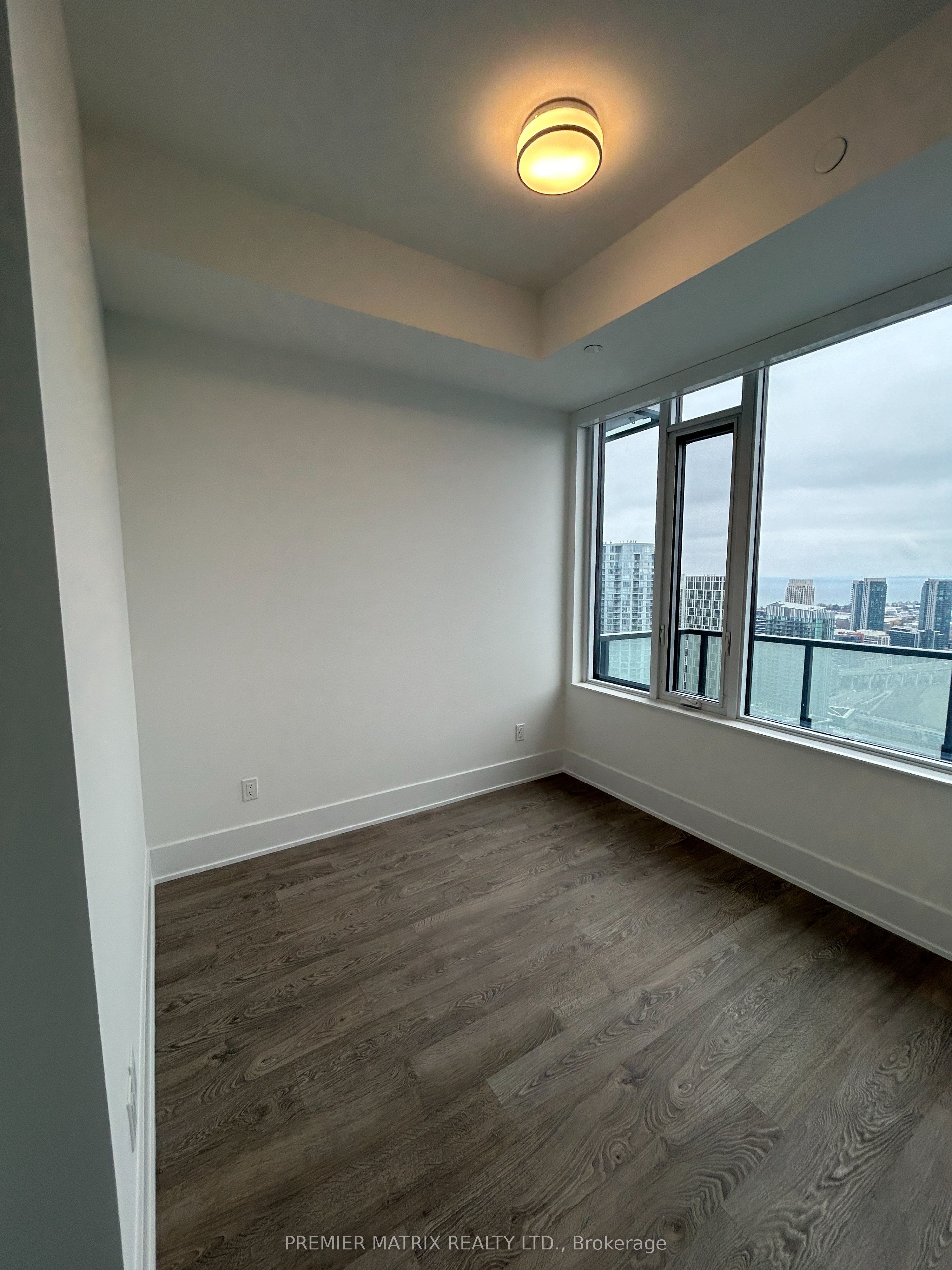 470 Front Street W 3315 Property Photo 13
