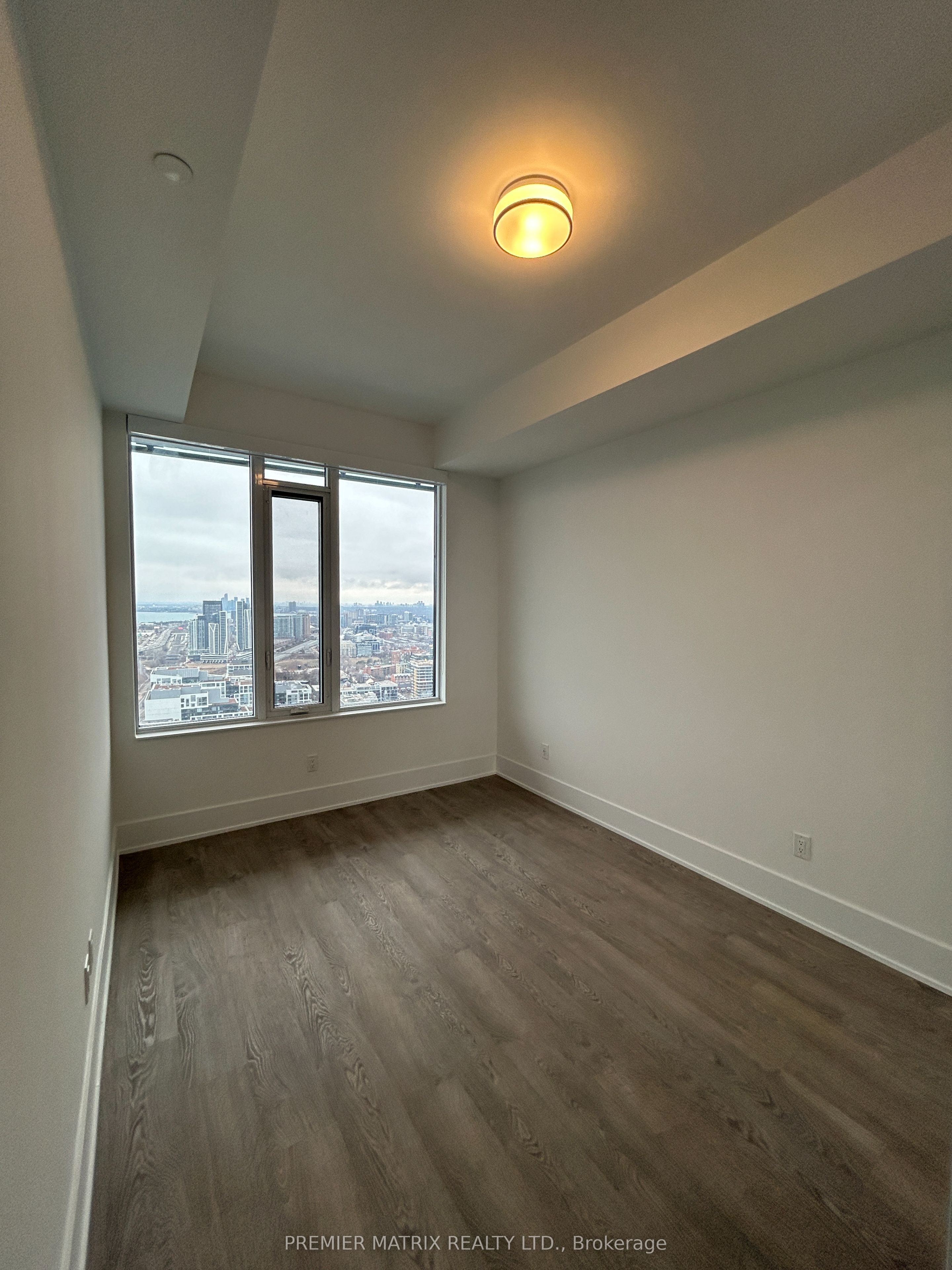 470 Front Street W 3315 Property Photo 17