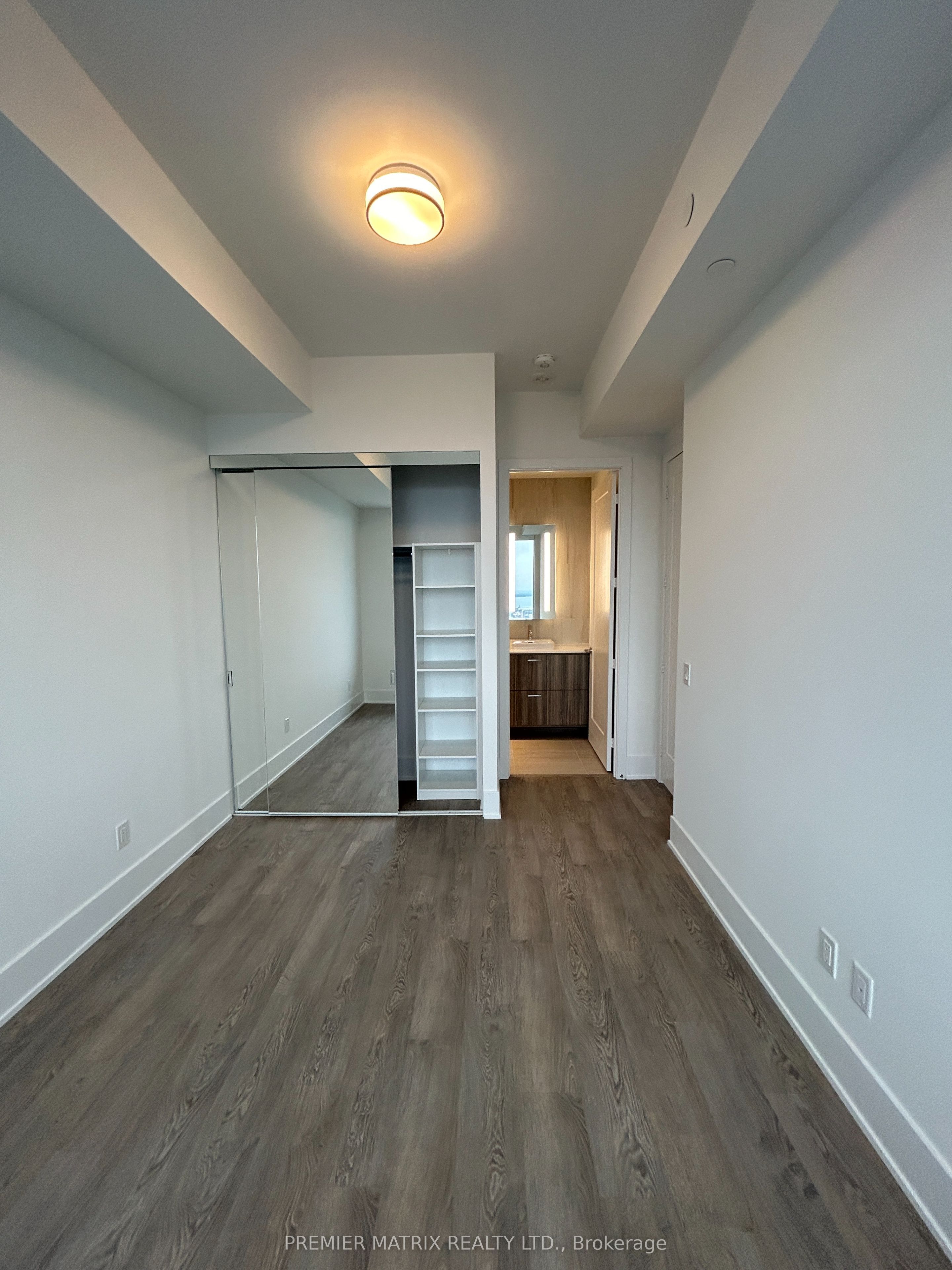470 Front Street W 3315 Property Photo 19