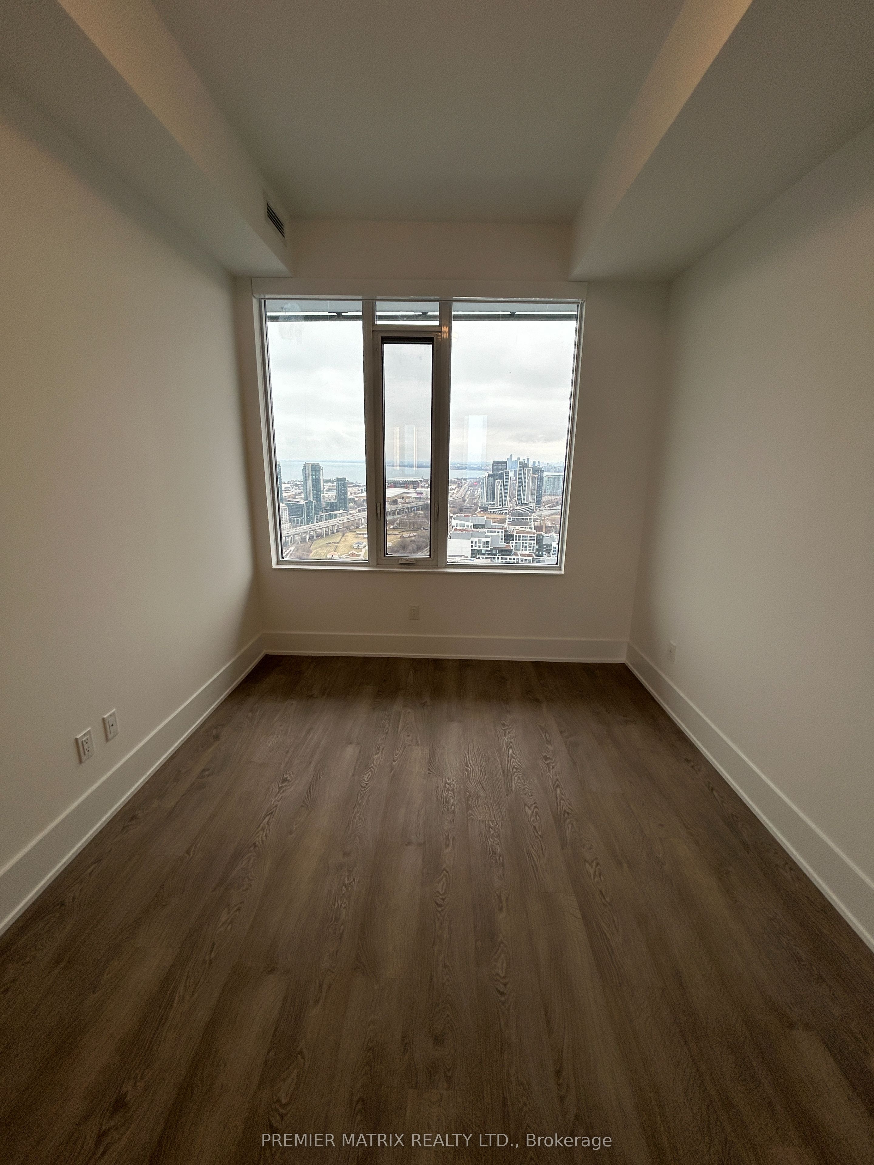 470 Front Street W 3315 Property Photo 20