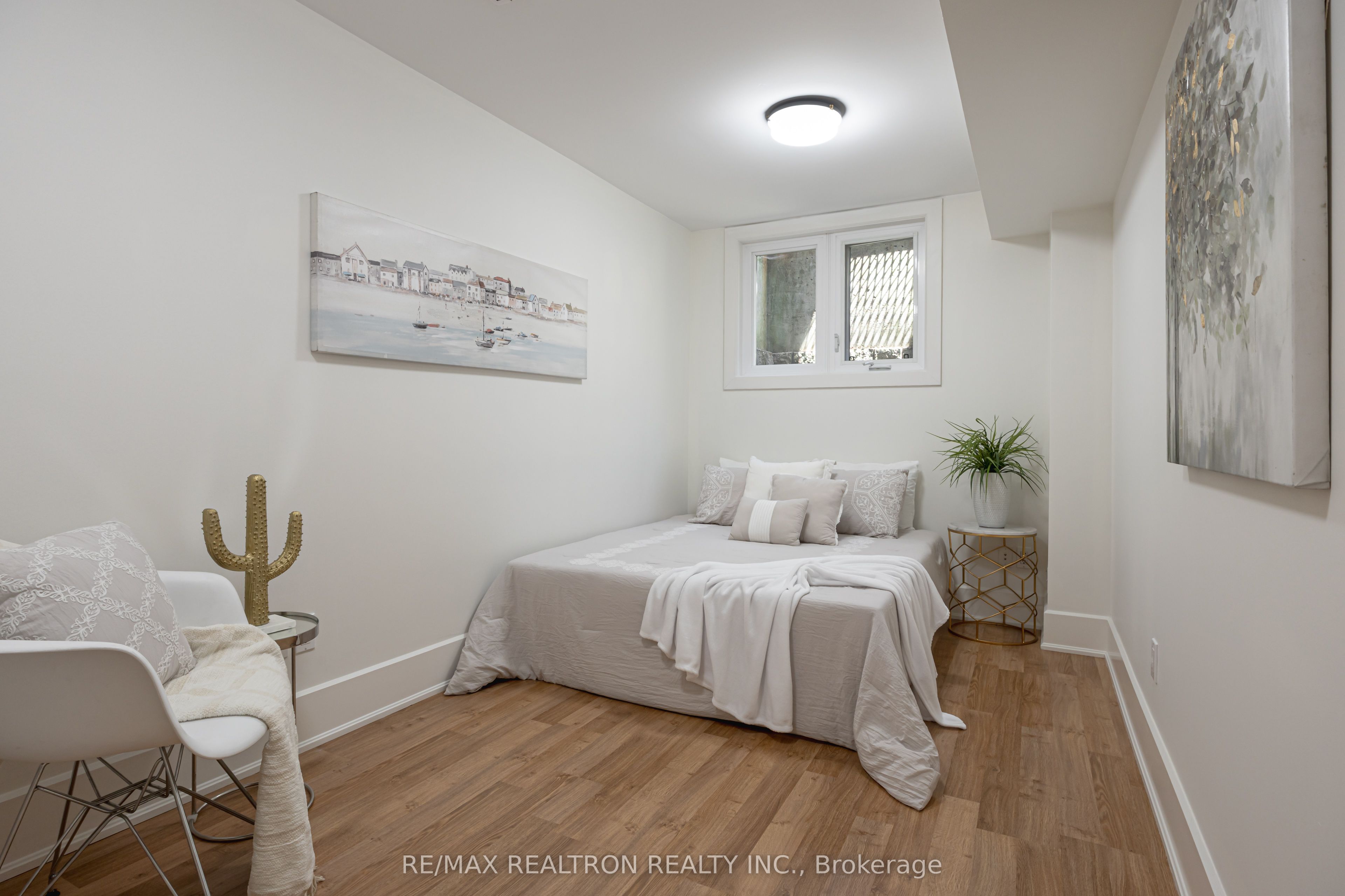 93 Walnut Avenue Property Photo 11
