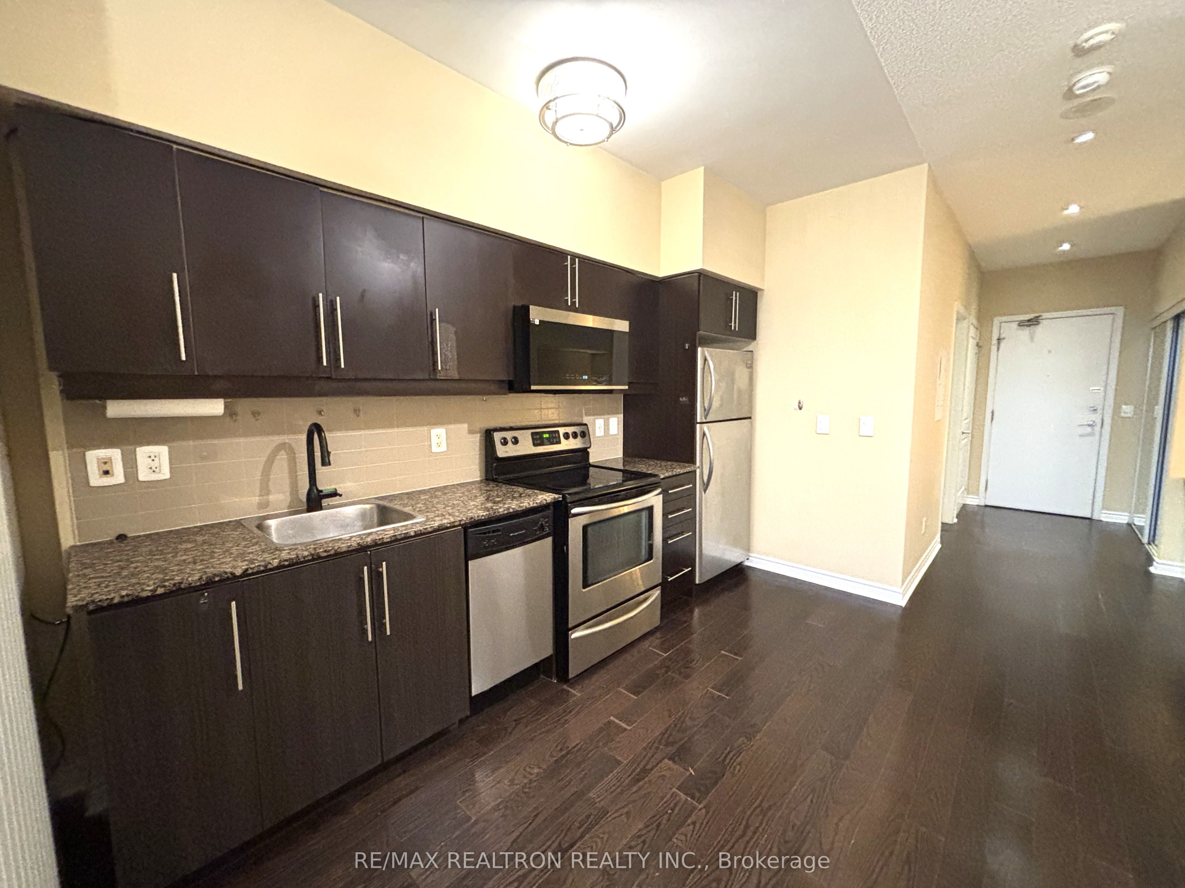 2885 Bayview Avenue 1111 Property Photo 13