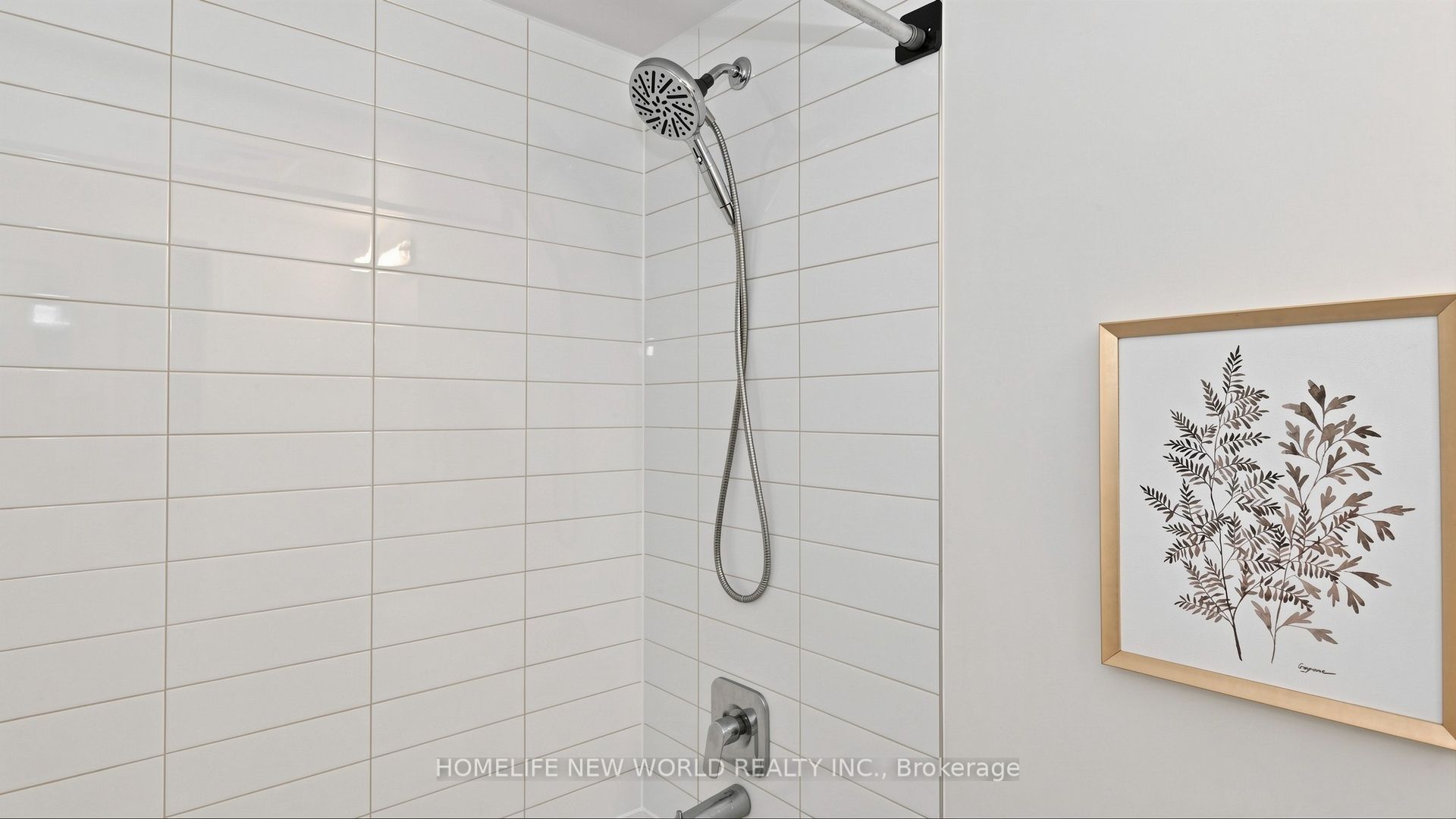 158 Front Street E 813 Property Photo 33